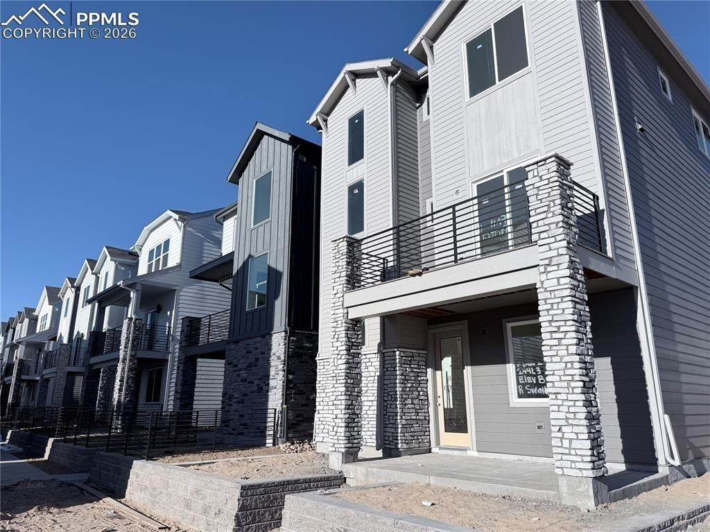 10752 Lewanee Point. Colorado Springs, CO 80908