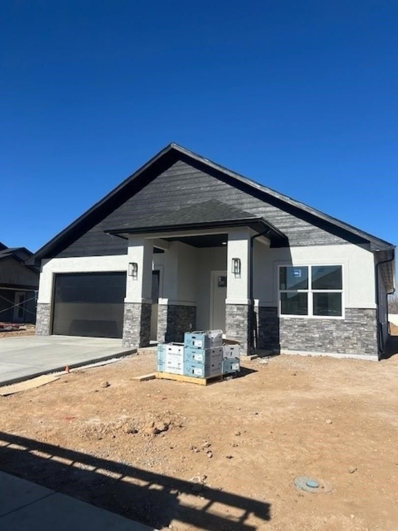 2874 Rock Creek Drive. Grand Junction, CO 81503