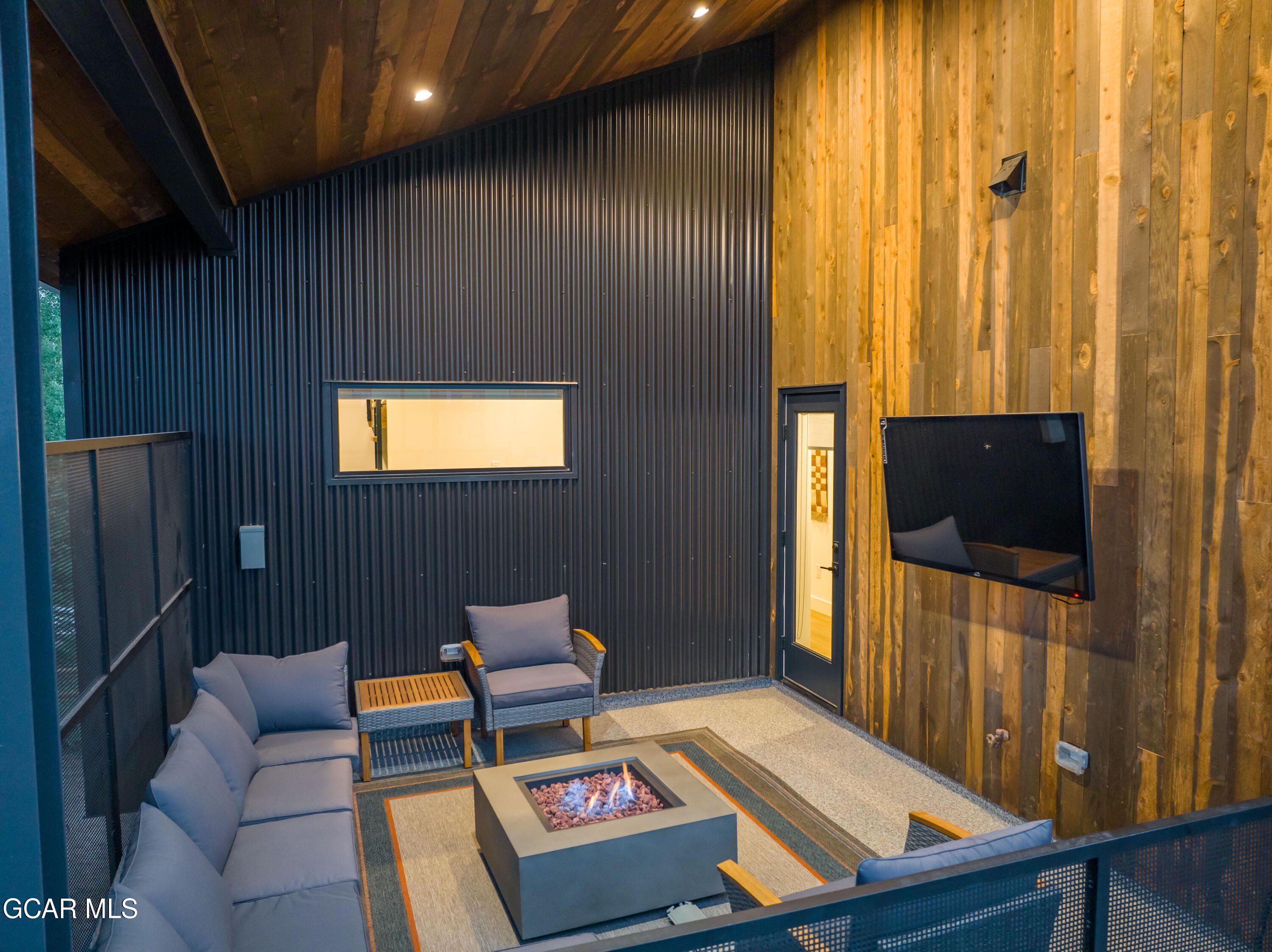 1070 Gcr 8. Fraser, CO 80442