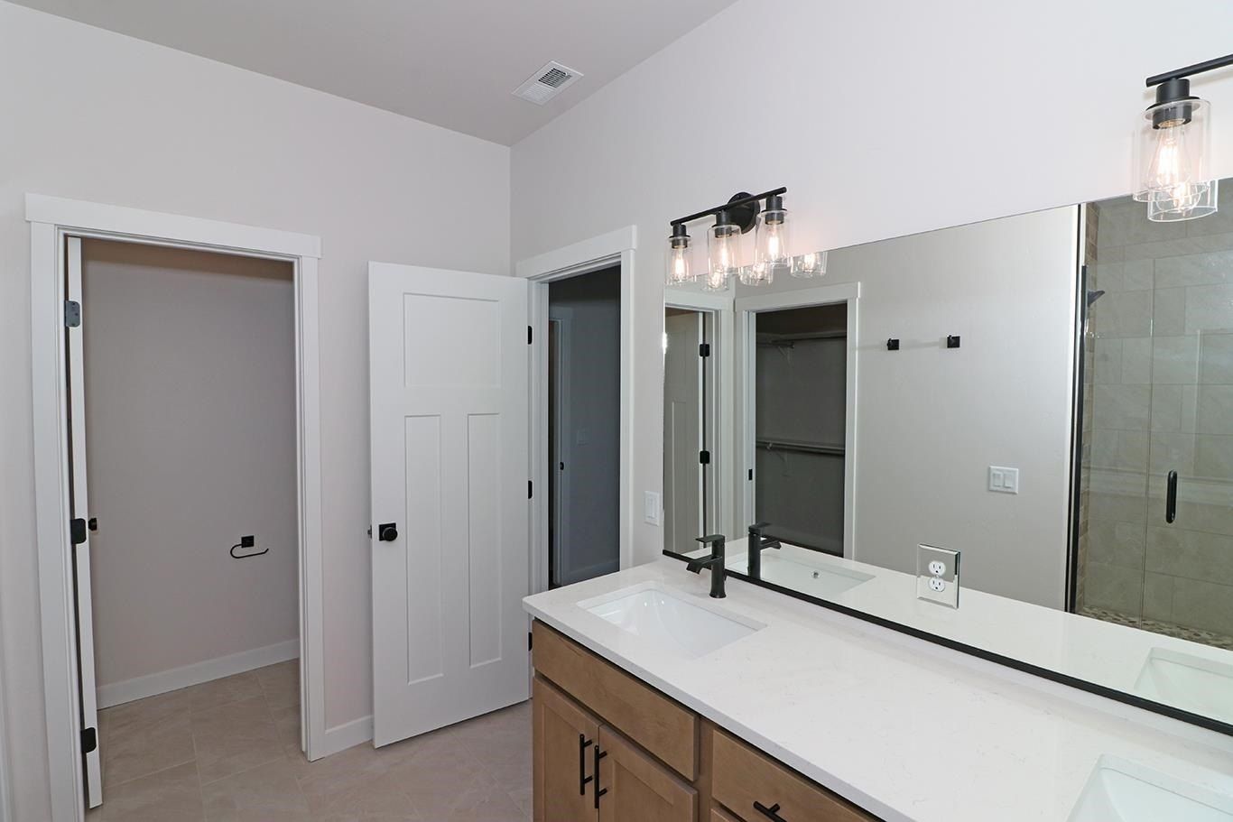 2457 Hamilton Road Unit B. Grand Junction, CO 81505