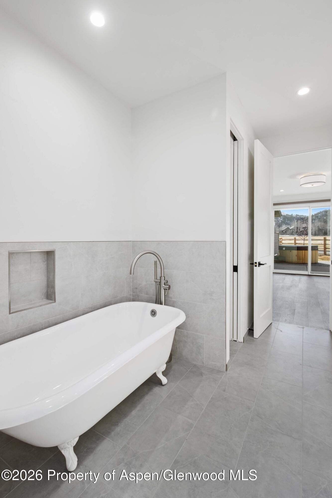 3600 Crystal Bridge Drive. Carbondale, CO 81623