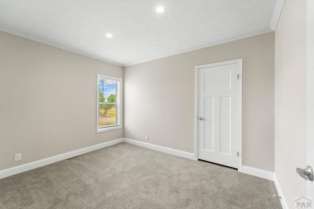 4828 Hicklin Dr. Colorado City, CO 81019