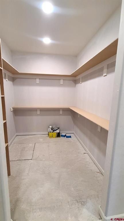 3341 Kestrel Loop. Montrose, CO 81401