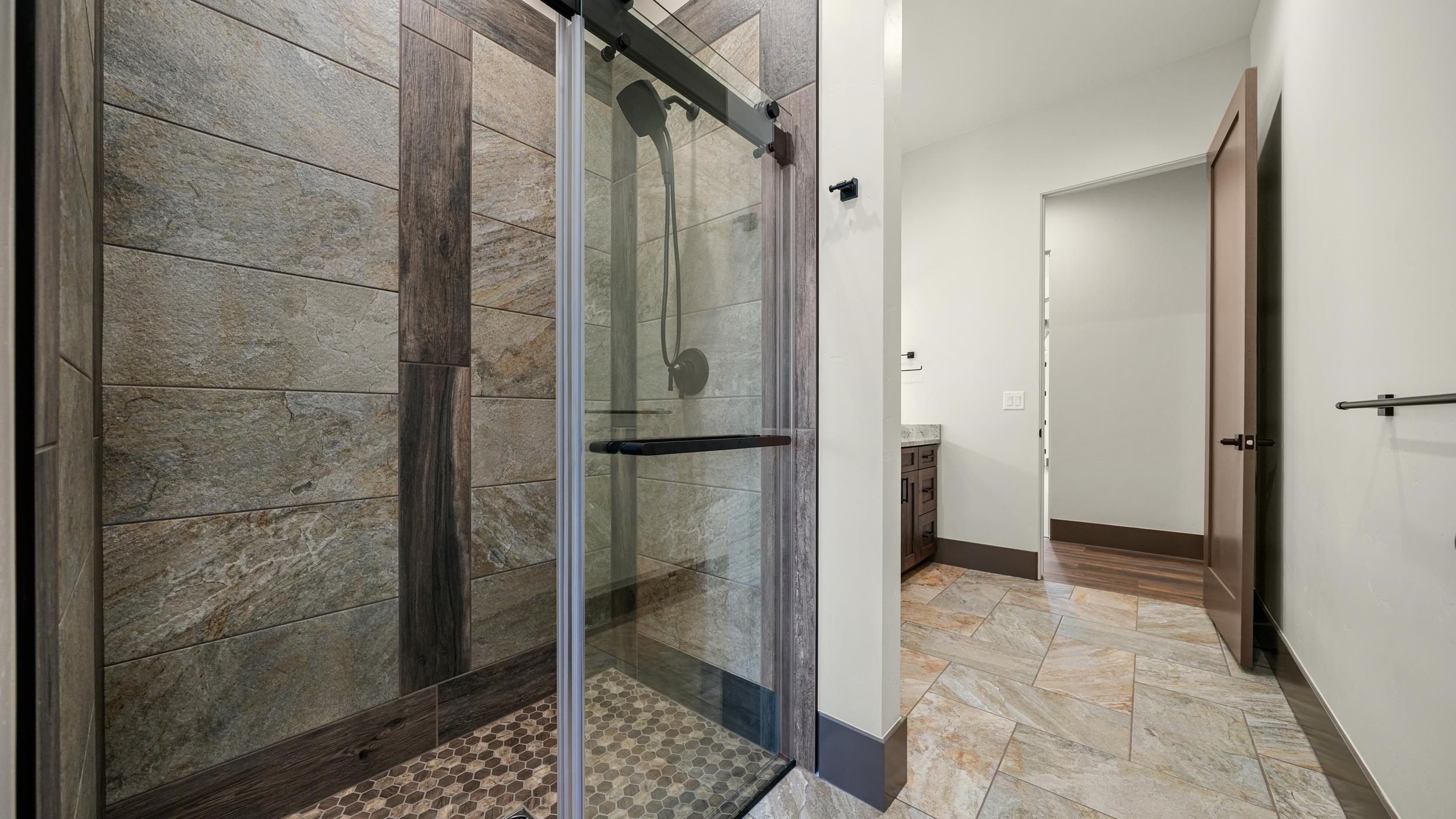 868 23 Road. Grand Junction, CO 81505