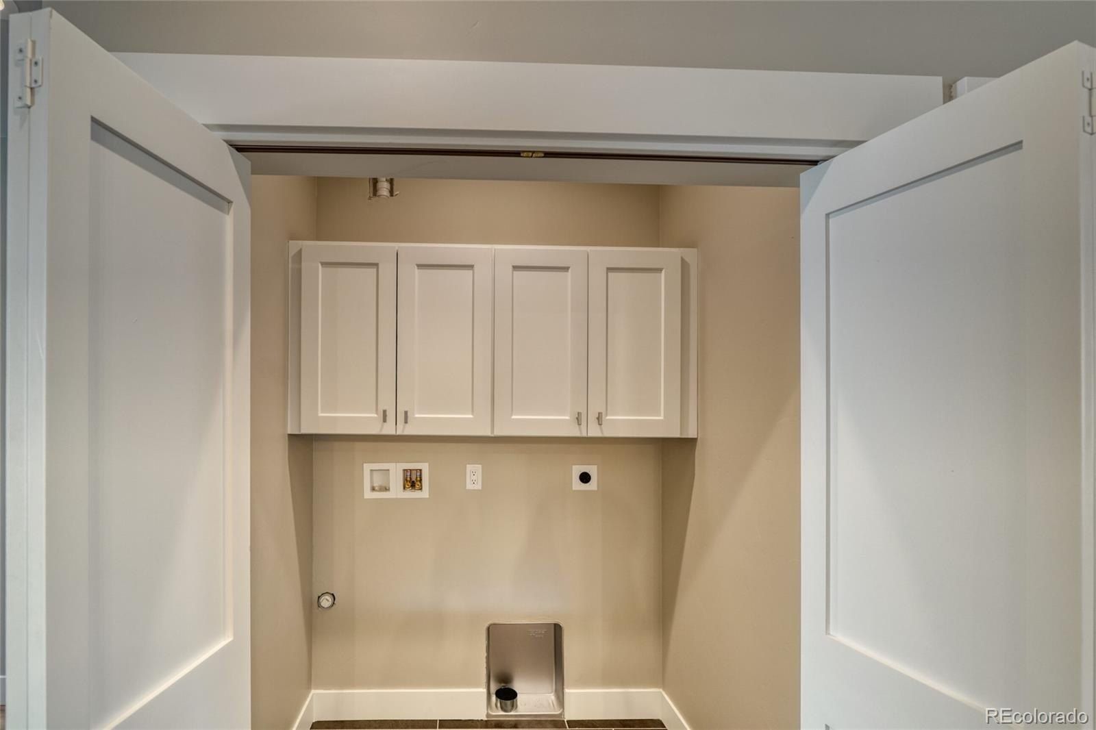 323 Palmer Street. Salida, CO 81201