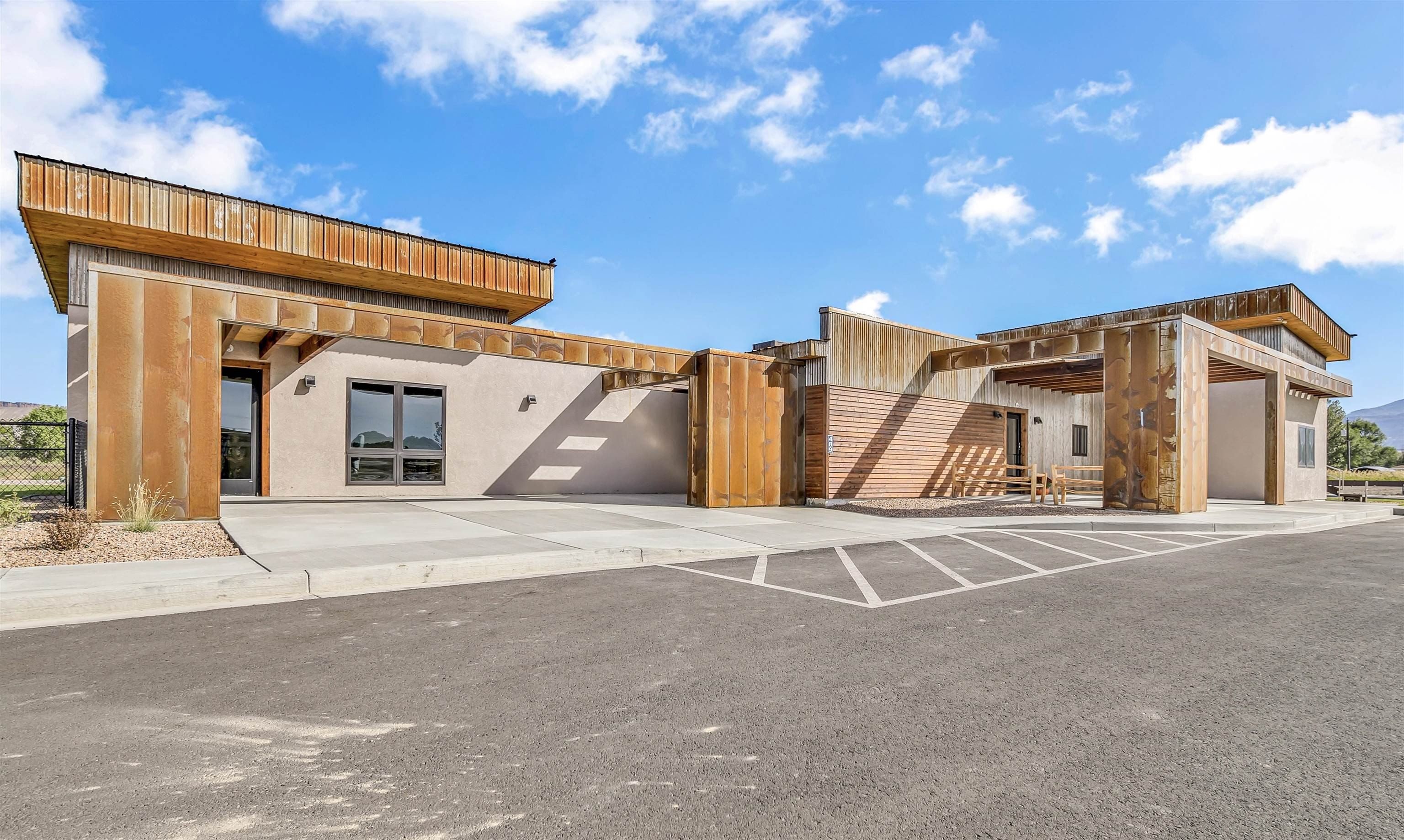 465 Red River Loop. Clifton, CO 81520