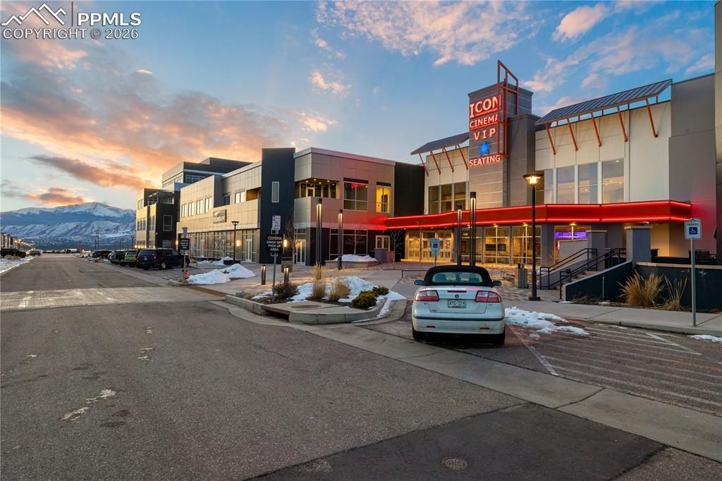 2231 Peridot Loop Heights. Colorado Springs, CO 80908