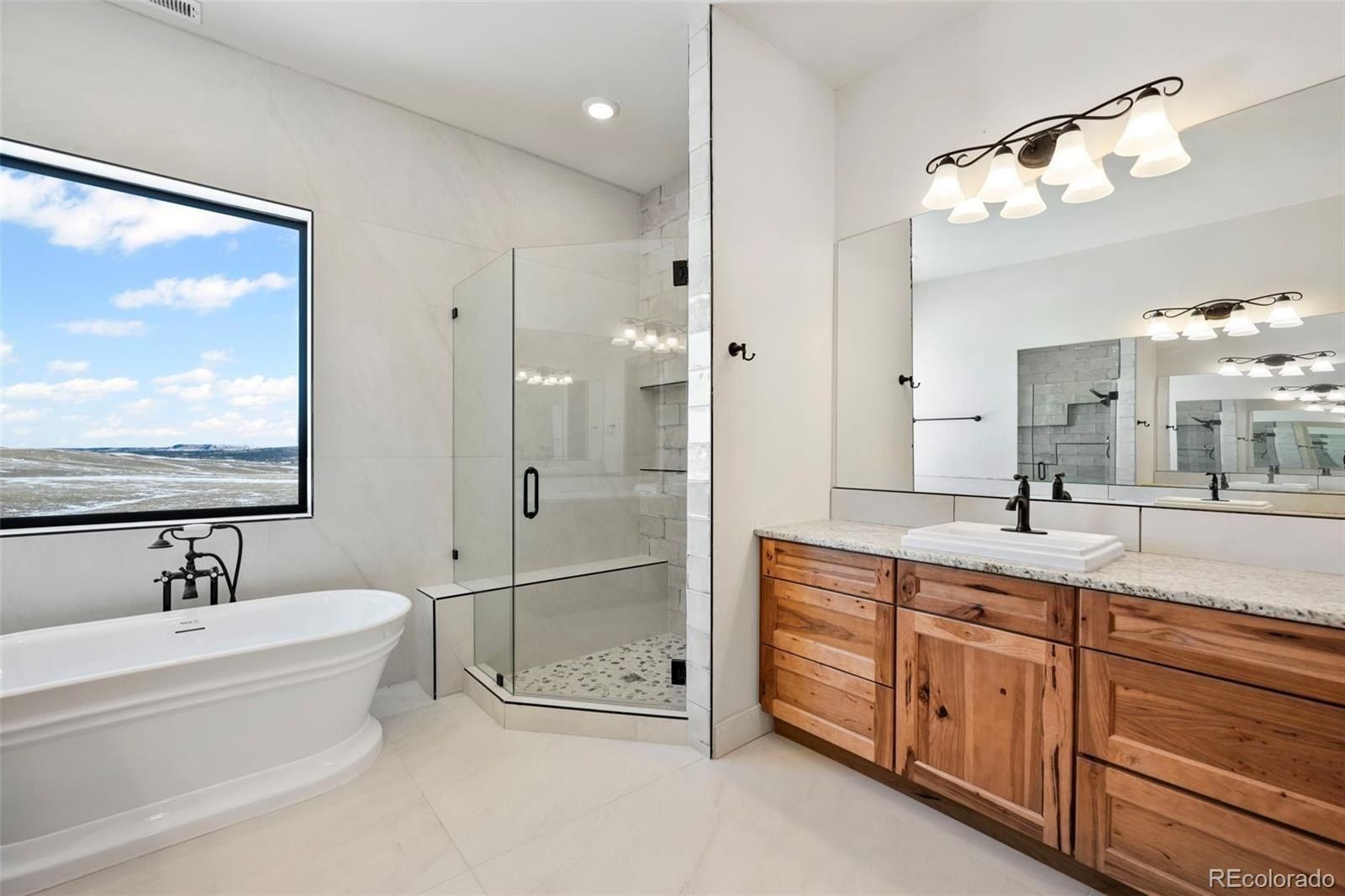 5320 Dual Rey Point. Sedalia, CO 80135