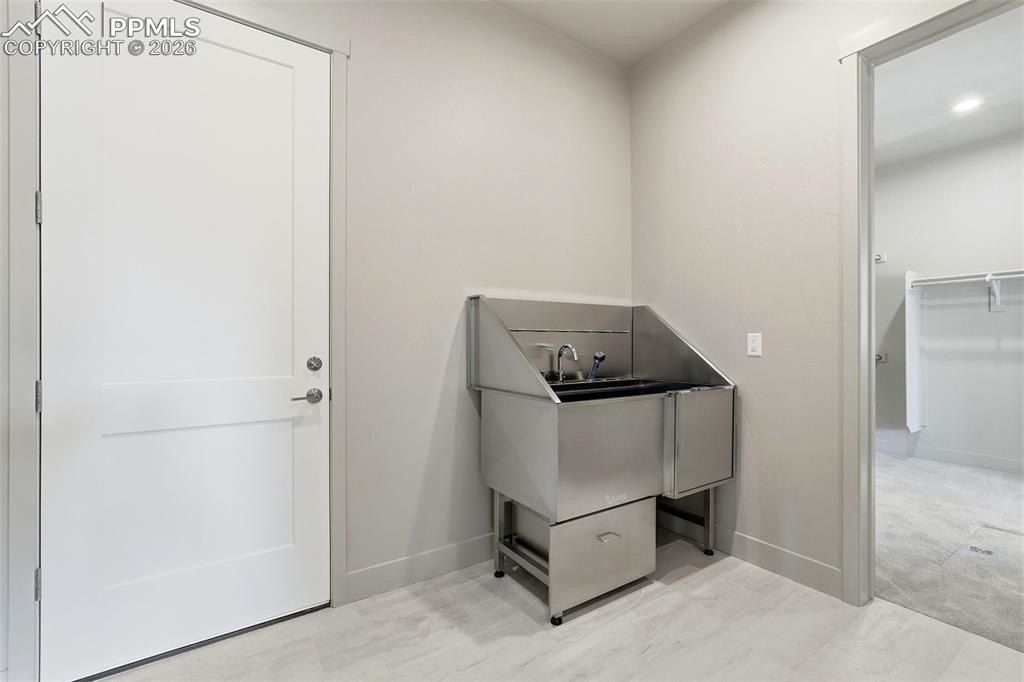 11475 Bison Meadows Court. Colorado Springs, CO 80908