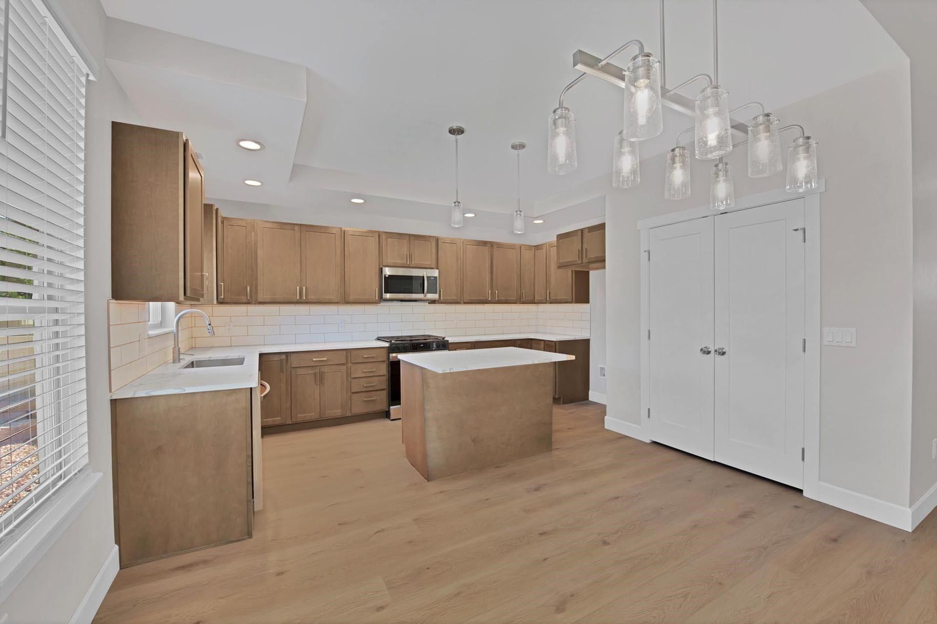 696 Arran Way. Grand Junction, CO 81504
