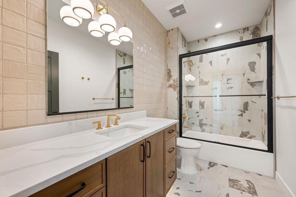 2704 Meadowcrest Court. Grand Junction, CO 81506