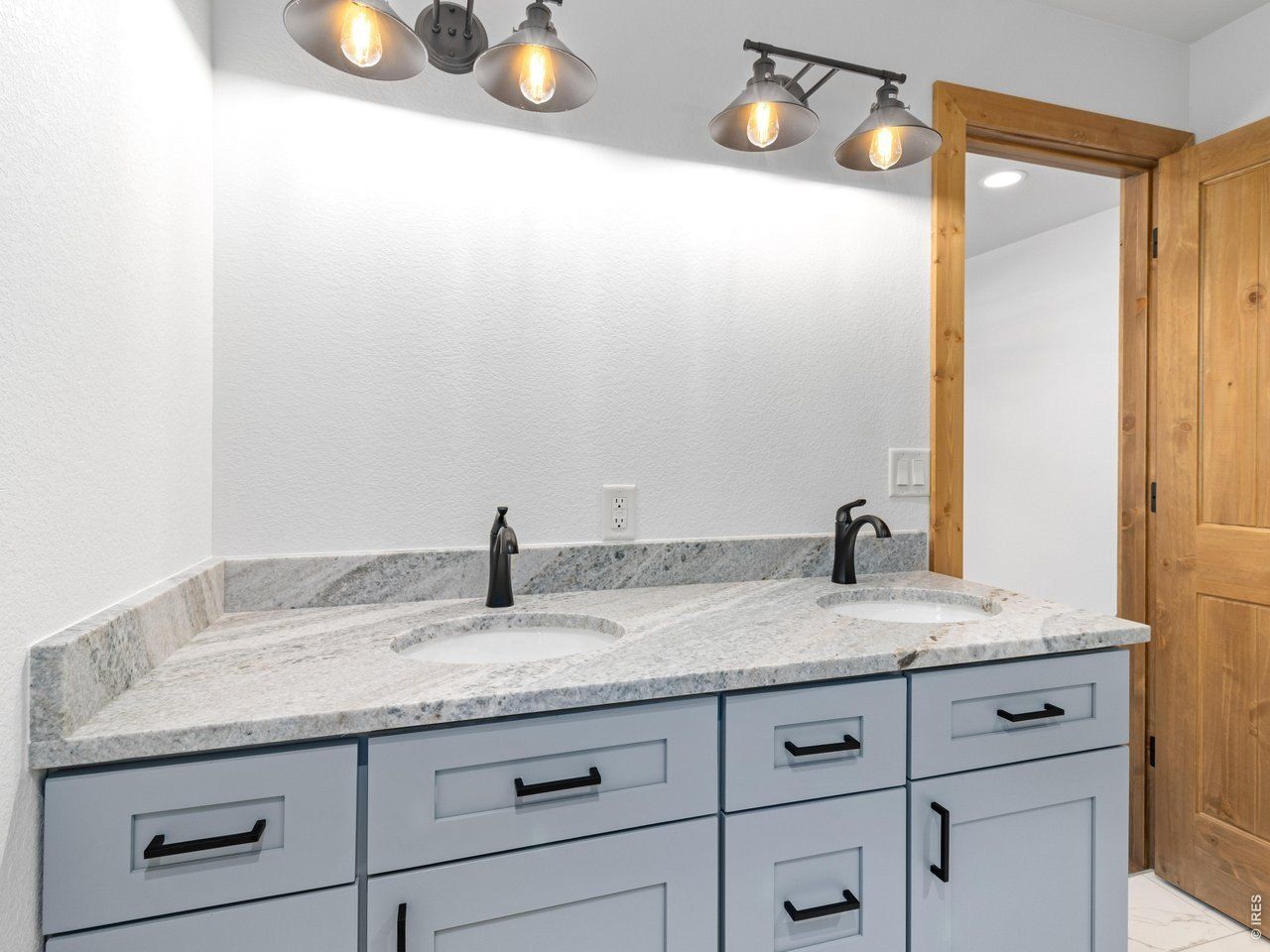 199 Pinyon Trl. Estes Park, CO 80517