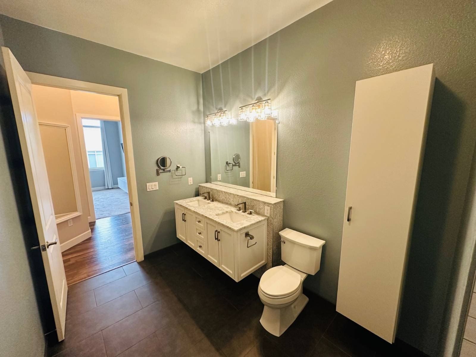 301 Inverness S. Englewood, CO 80112