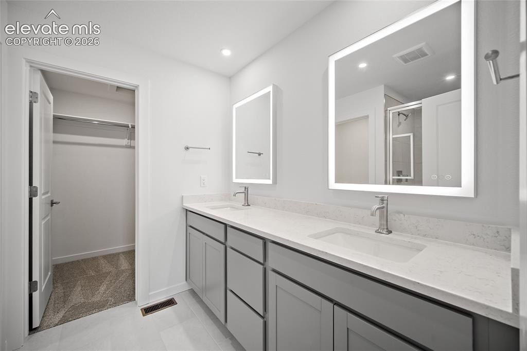 2244 Peridot Loop Heights. Colorado Springs, CO 80908