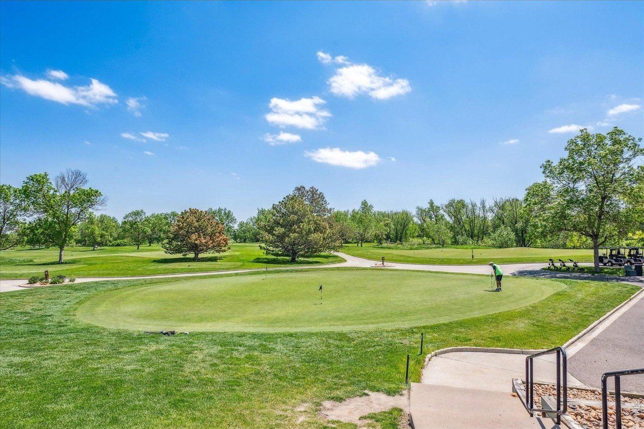 945 Saint Andrews Ln. Louisville, CO 80027