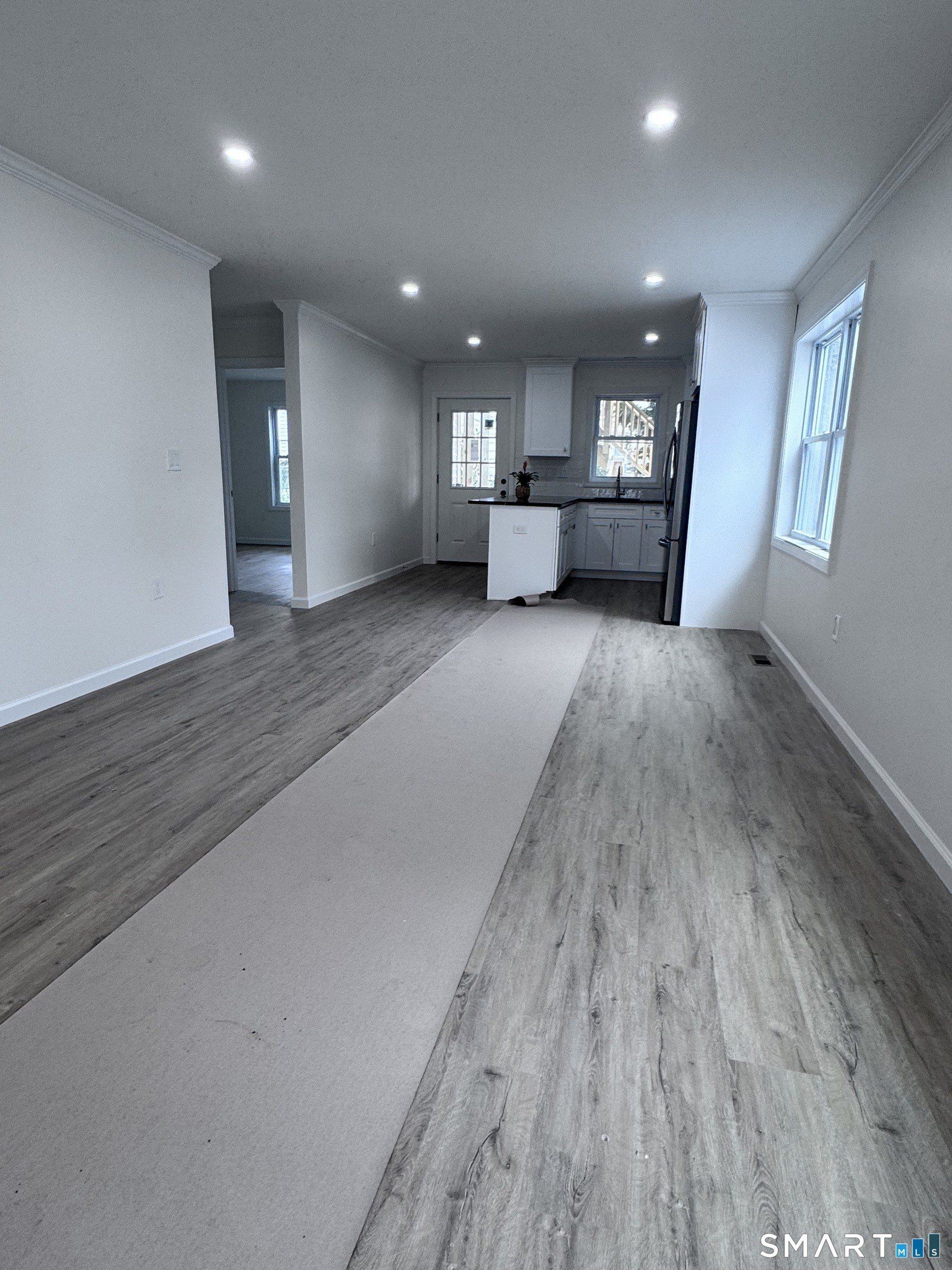 186 Jackson Avenue. Bridgeport, CT 06606