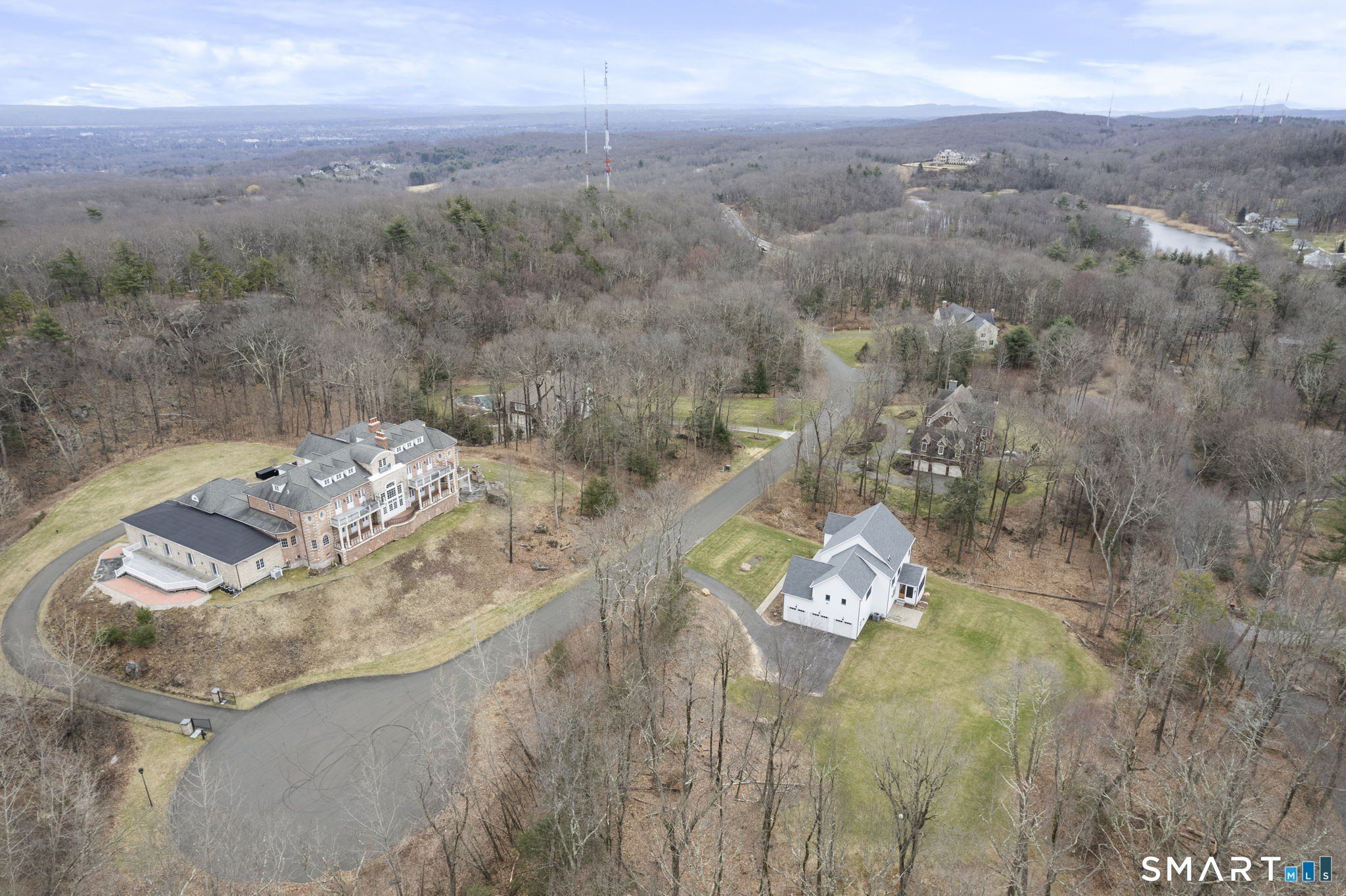 15 Parsons Way. Avon, CT 06001