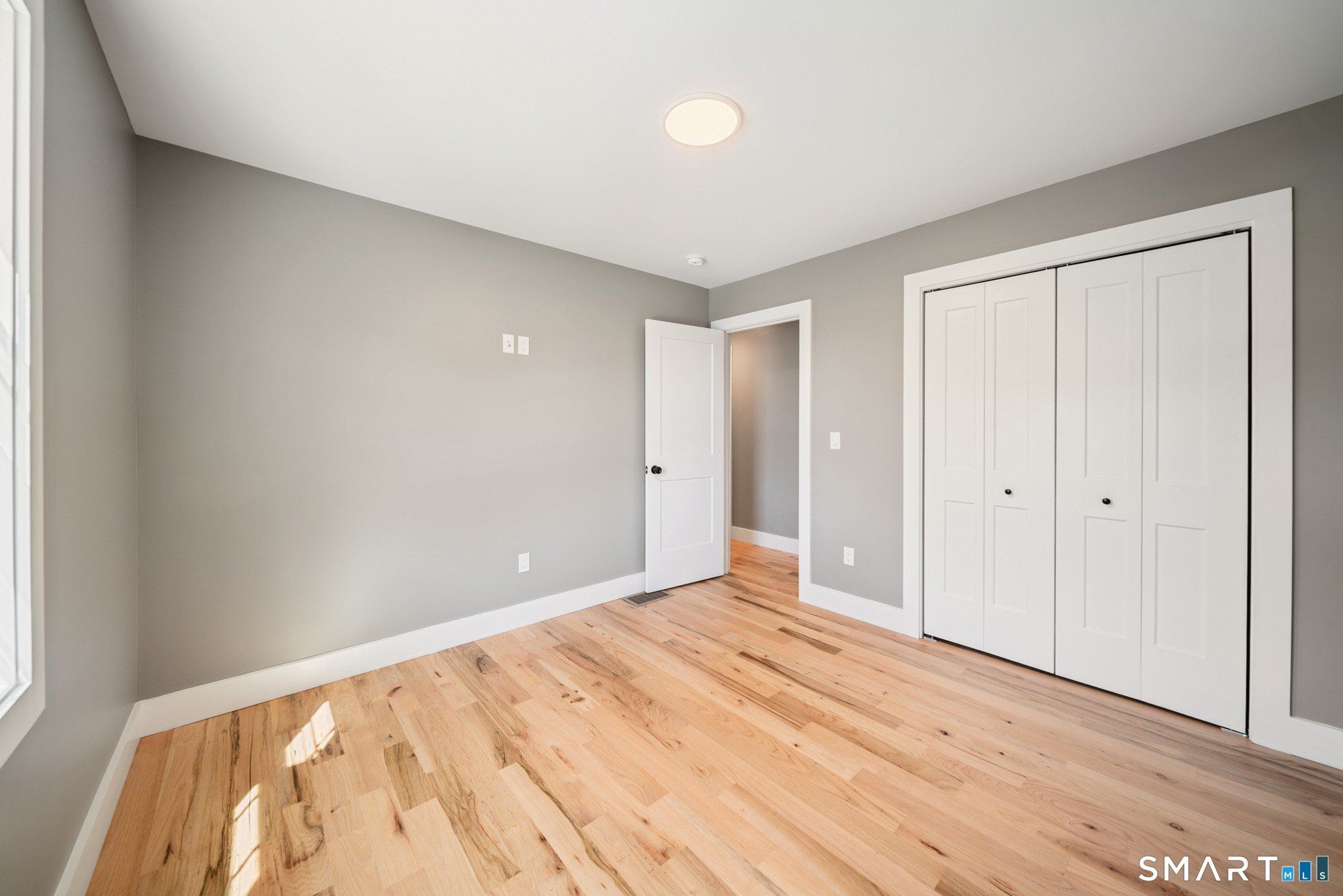 16 Kingsley Court. Waterbury, CT 06704