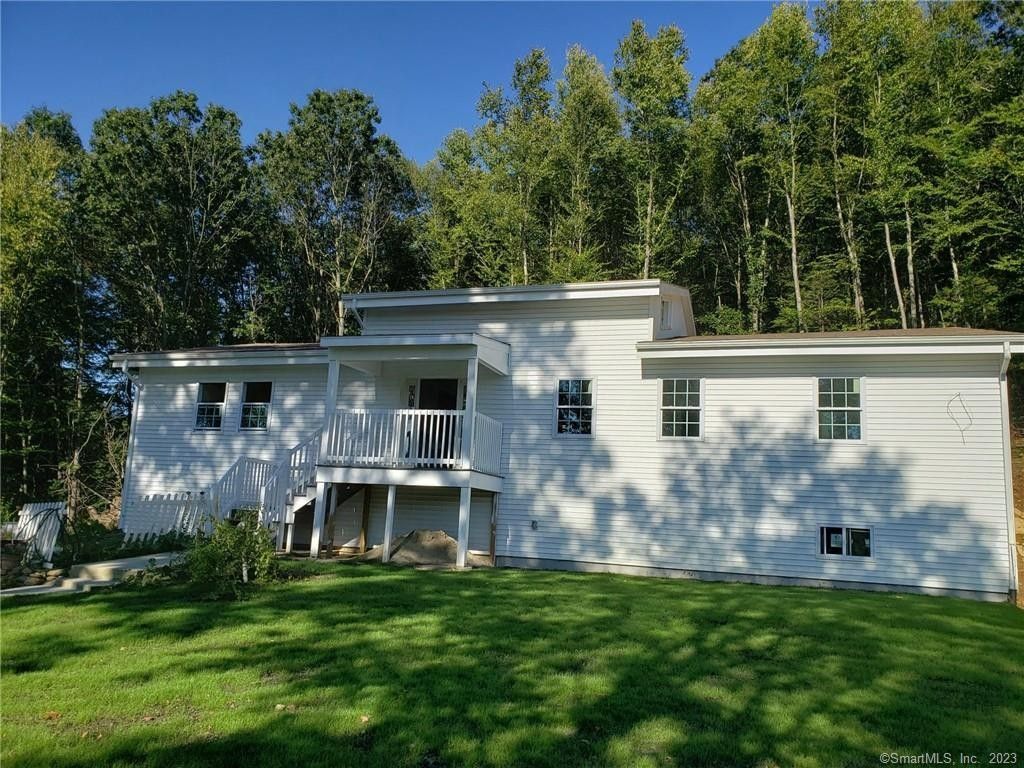 49 Derby Neck Road. Derby, CT 06418