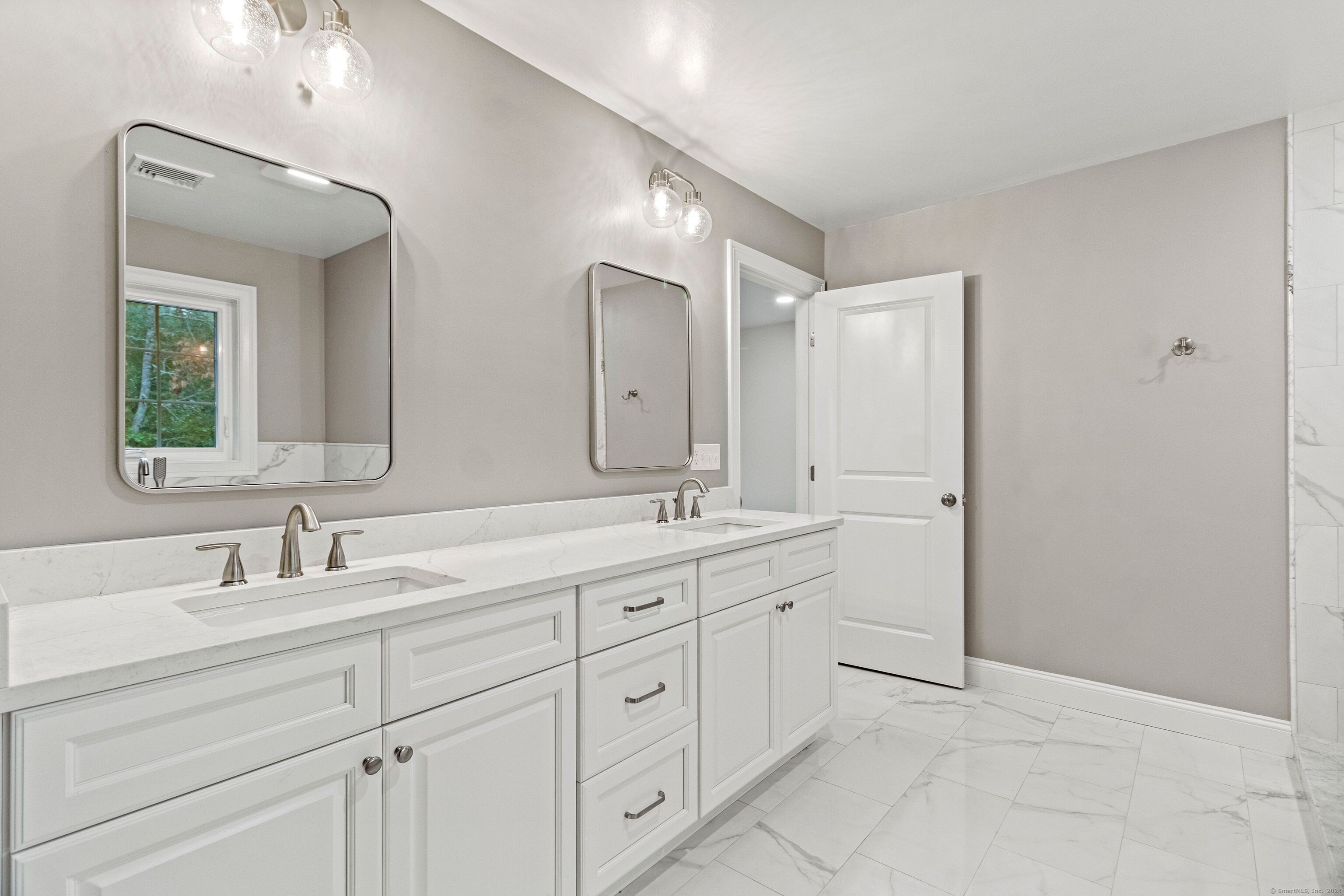00 East Rutland Road. Milford, CT 06461
