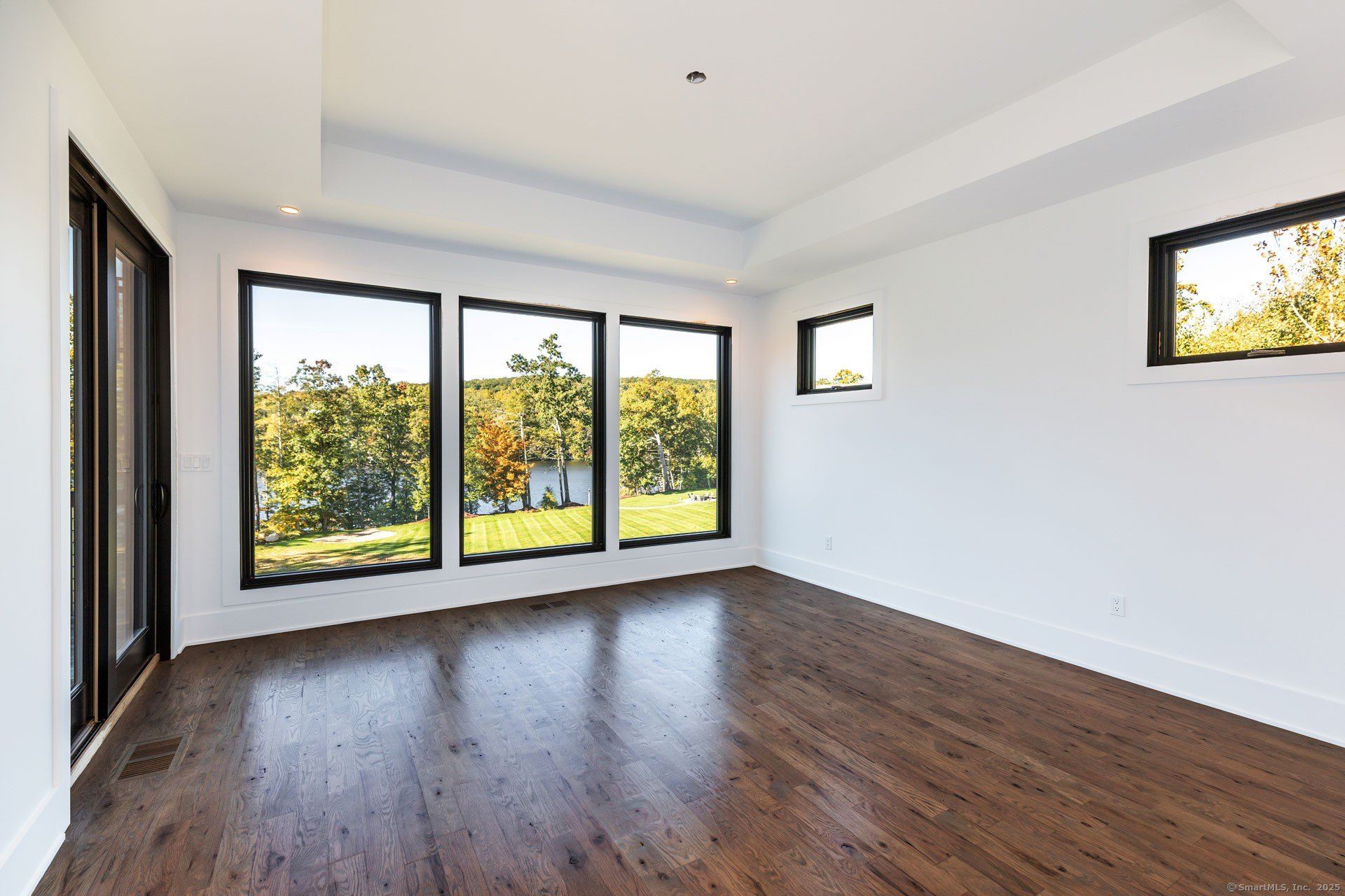 103A Chalybes Road West. Roxbury, CT 06783