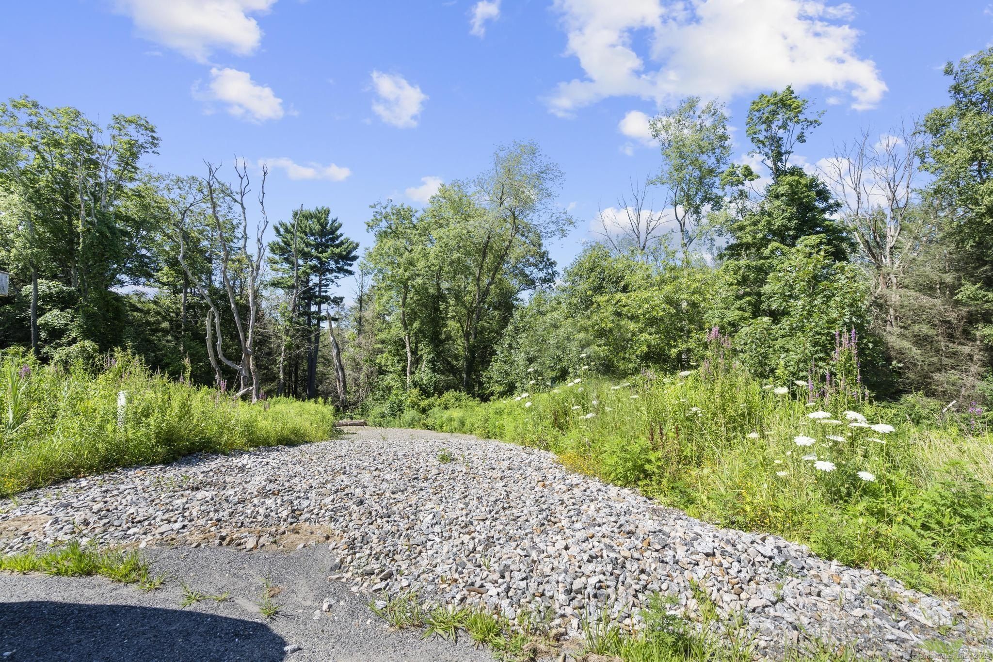 Meadowcrest Drive North. Goshen, CT 06756