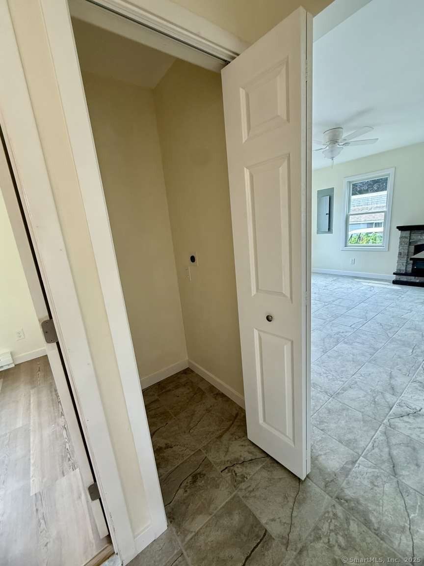 6 1St Street. Madison, CT 06443