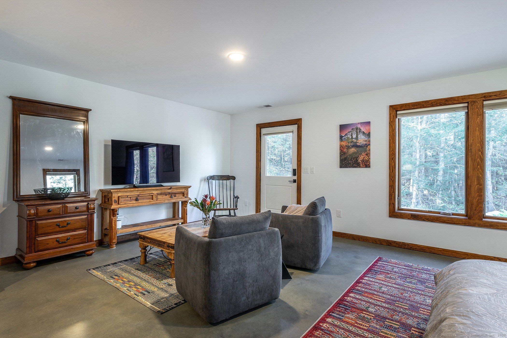 6 Kubish Road. Litchfield, CT 06759