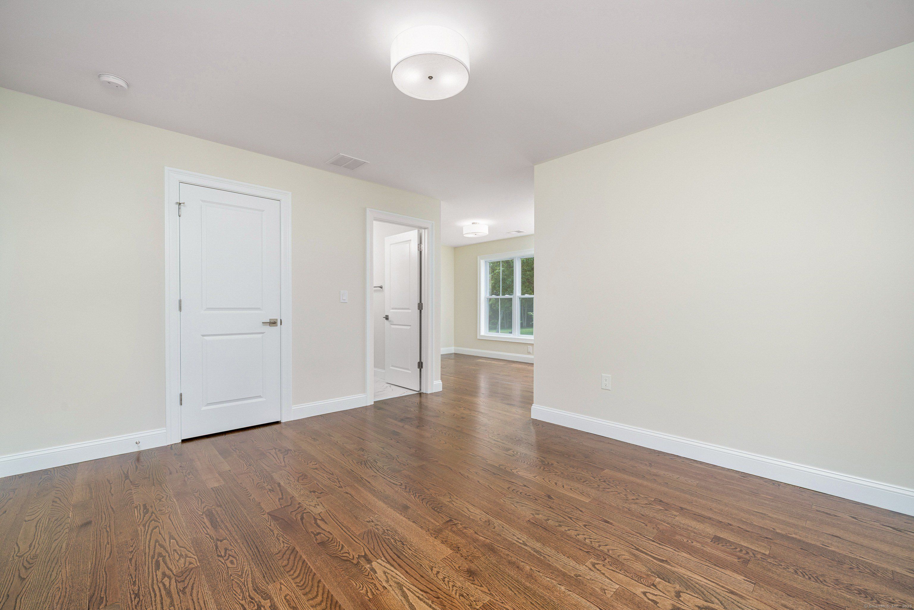 12 Verville Road. Avon, CT 06001