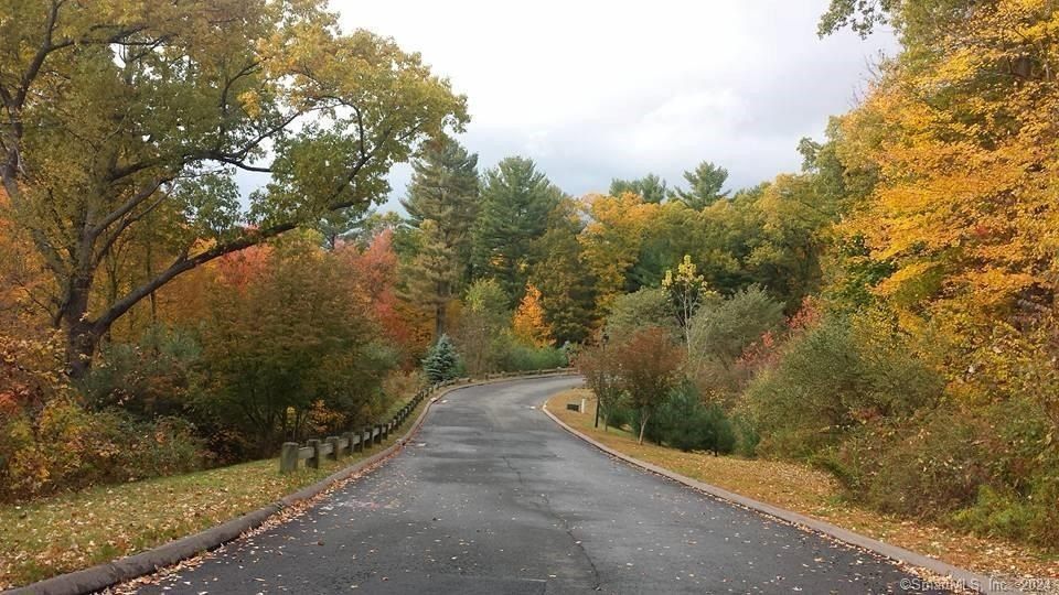 83 Belvedere Monterrey Drive. Tolland, CT 06084