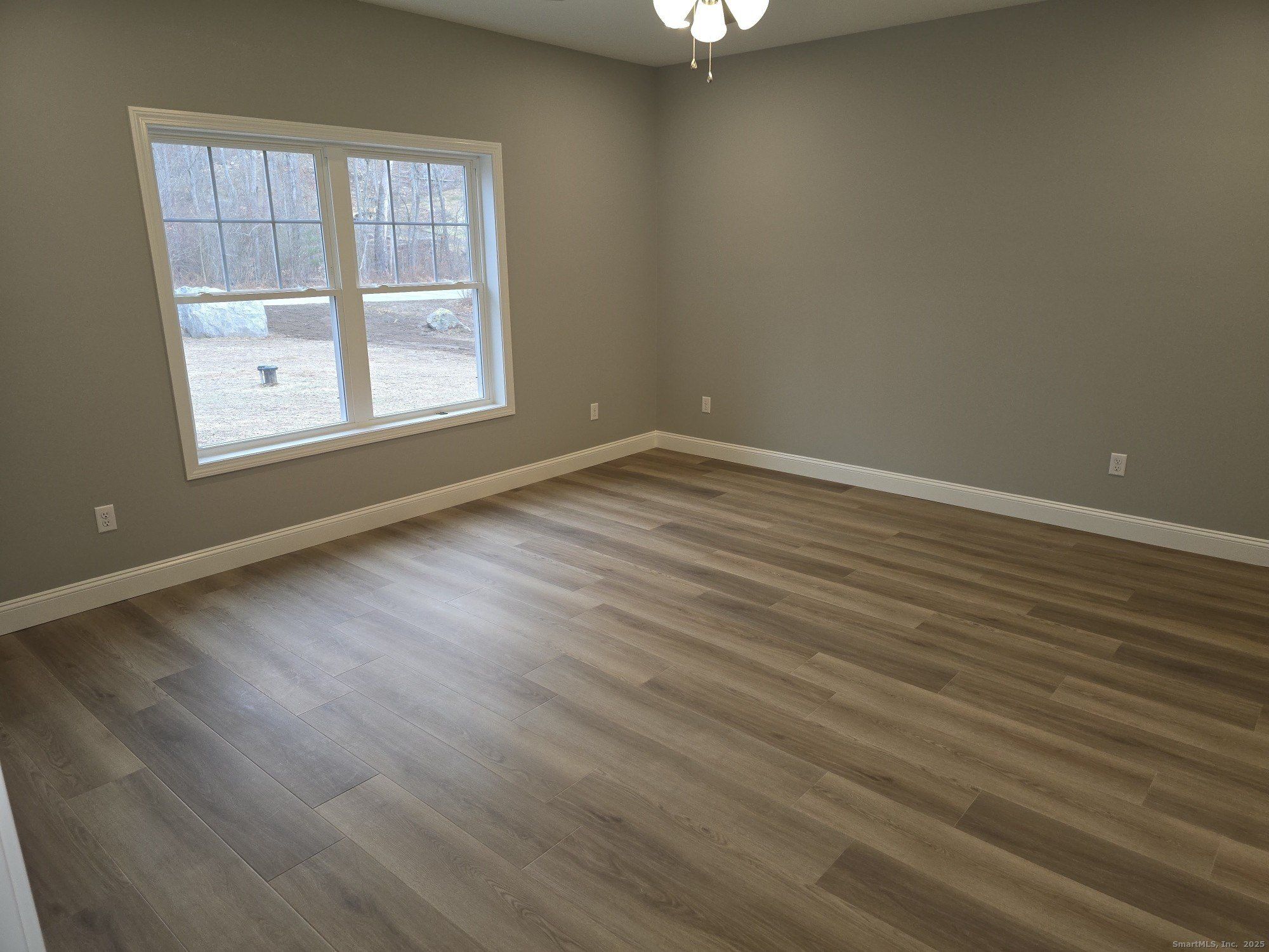 67 Paradise Drive. Brooklyn, CT 06234