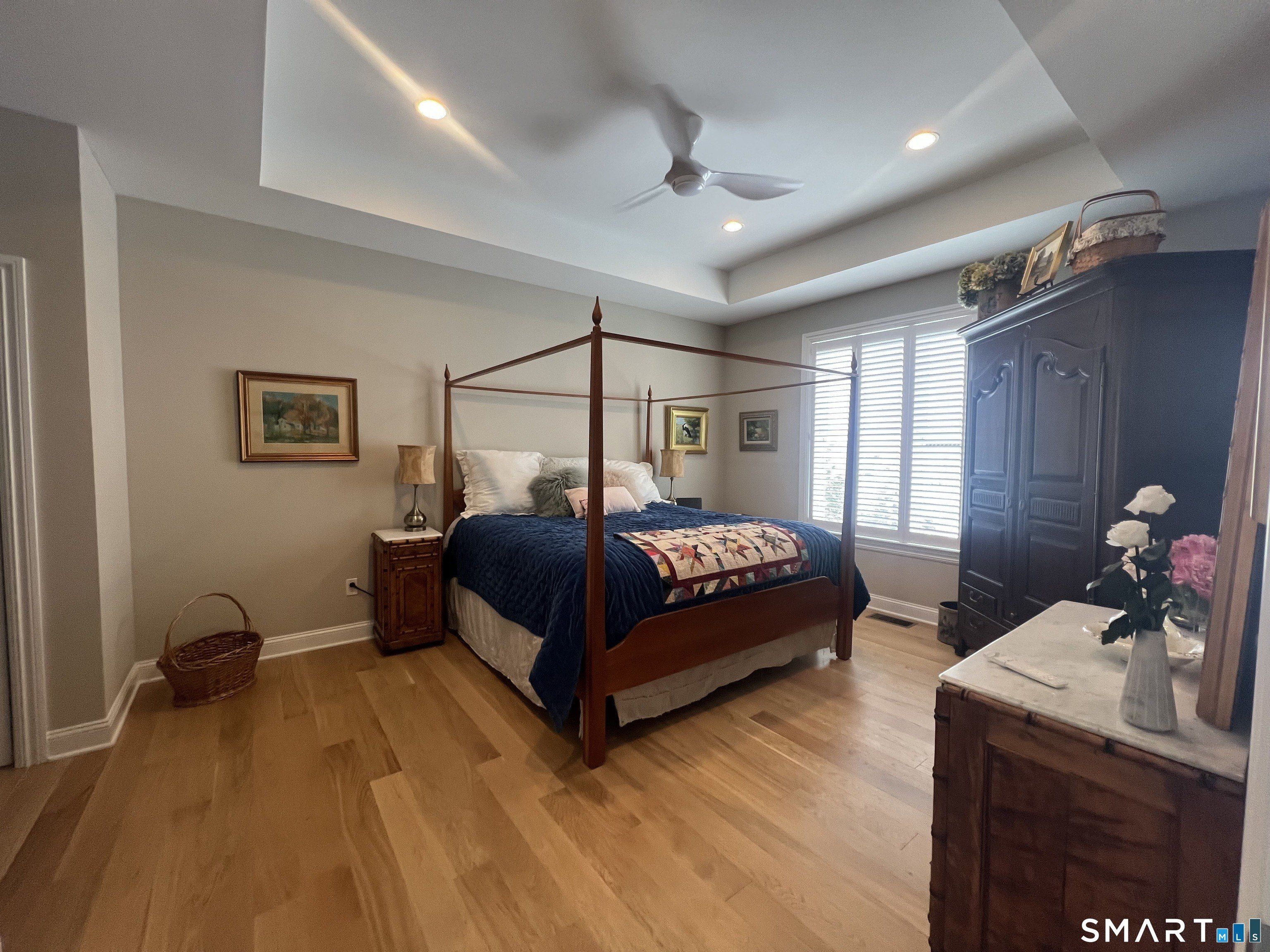 22 Soderman Way. Cheshire, CT 06410