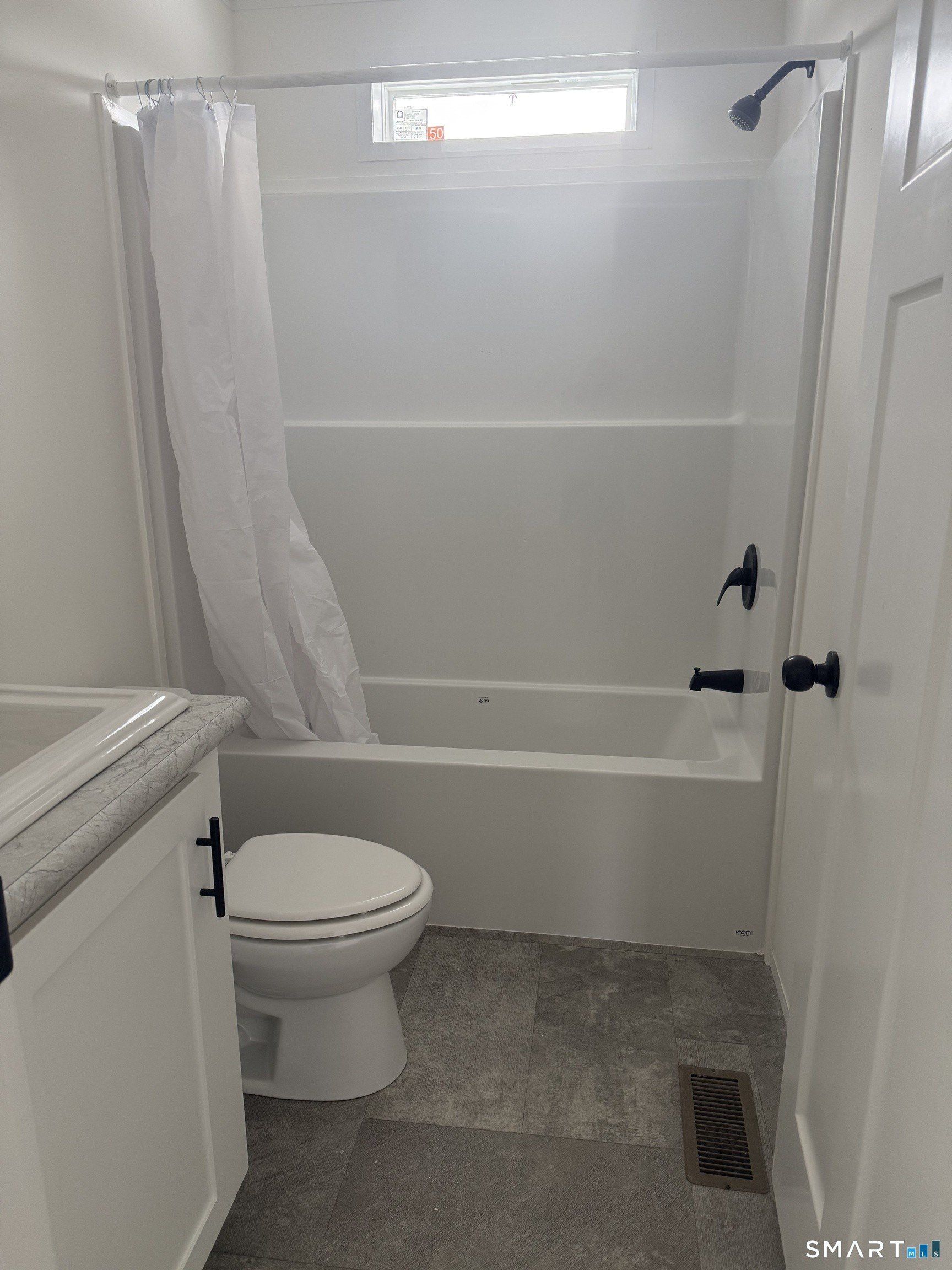 4 421 Norwich Westerly Road. North Stonington, CT 06359