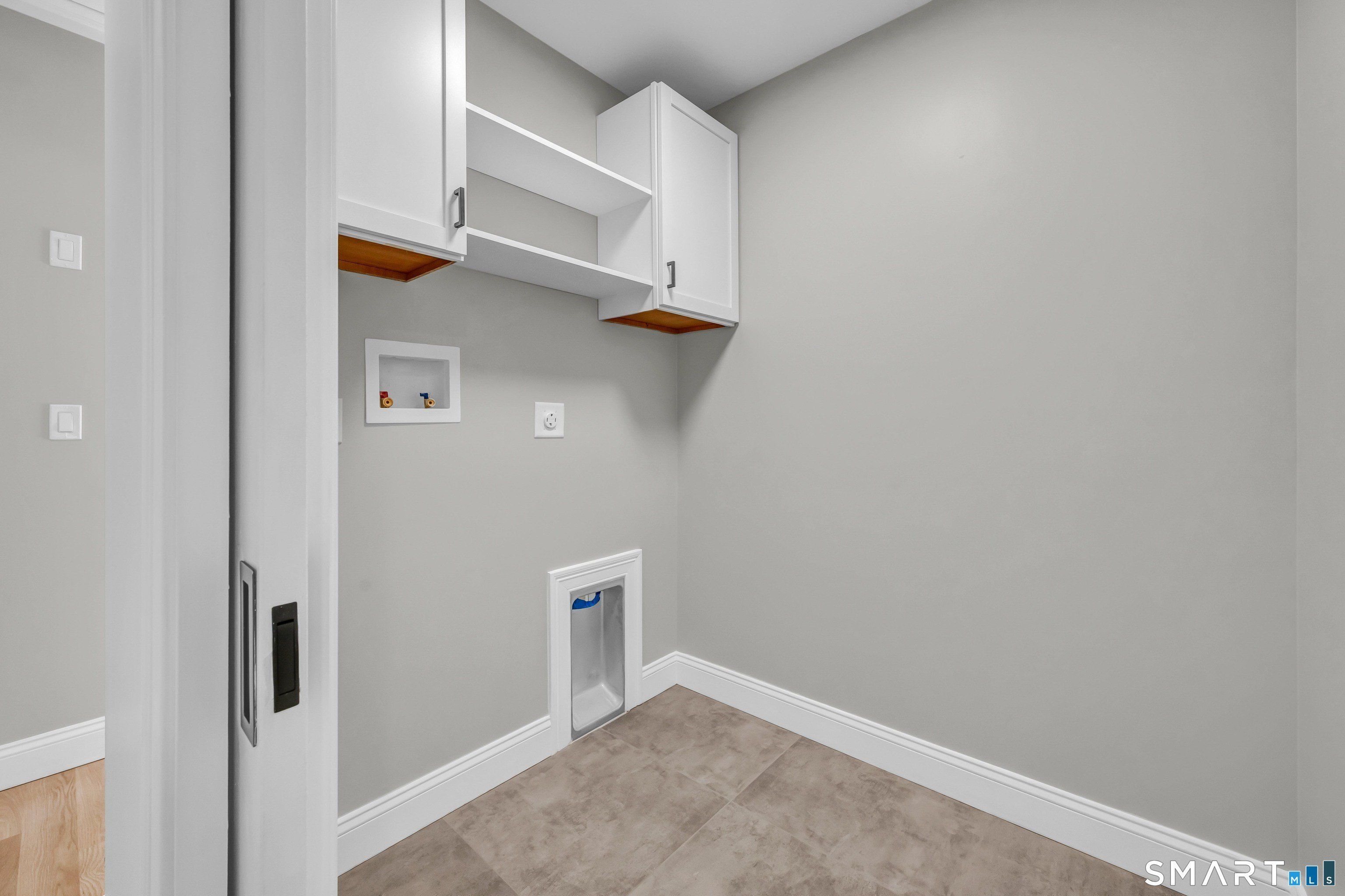 1427 Monroe Turnpike. Monroe, CT 06468