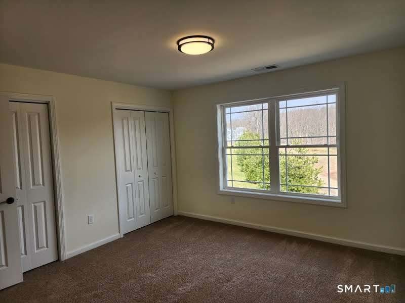 102 Mulholland Way Unit 52. North Haven, CT 06473