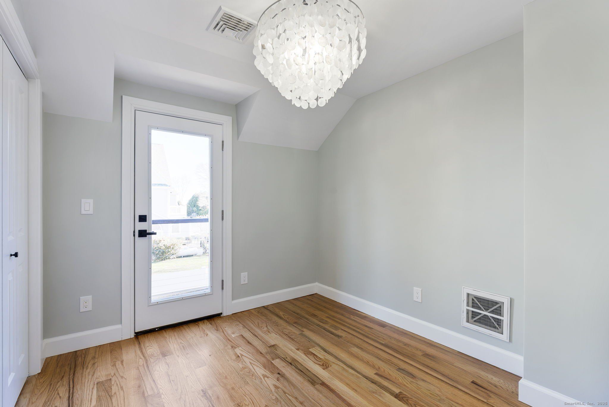 23 Clinton Avenue. Old Saybrook, CT 06475