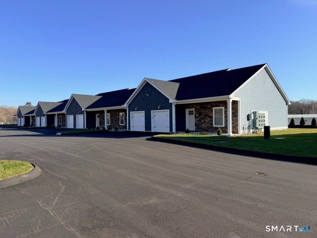 210 Munson Road Unit 2C. Wolcott, CT 06716