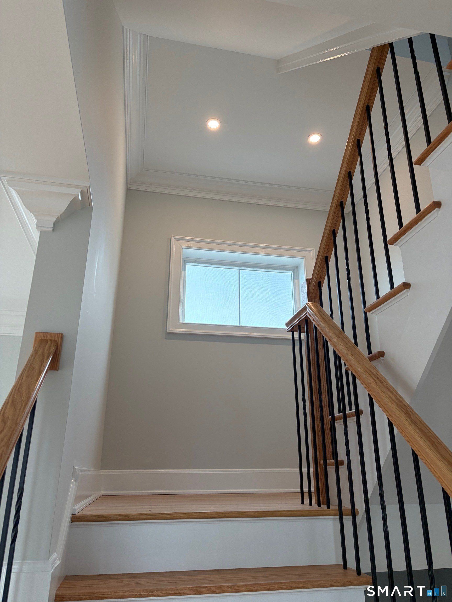 35 Beachland Avenue. Milford, CT 06460