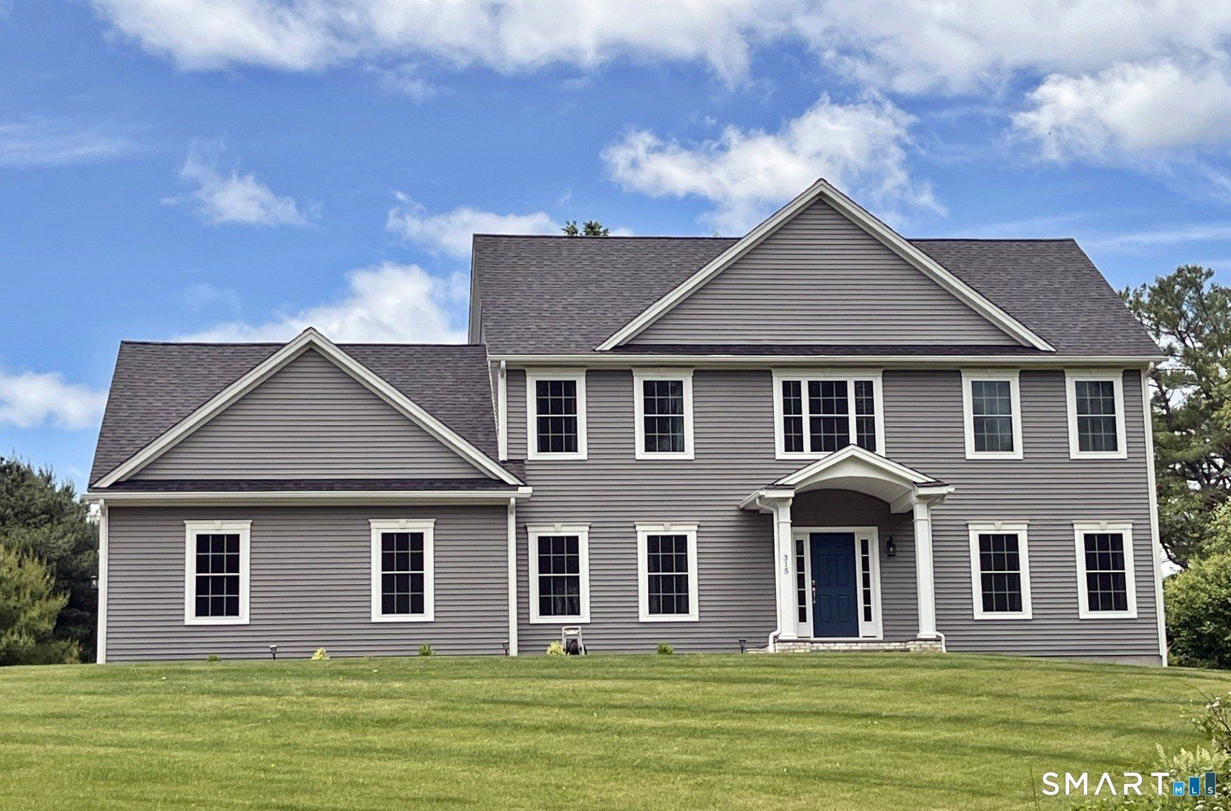 19 Deer Run Road. Middlebury, CT 06762