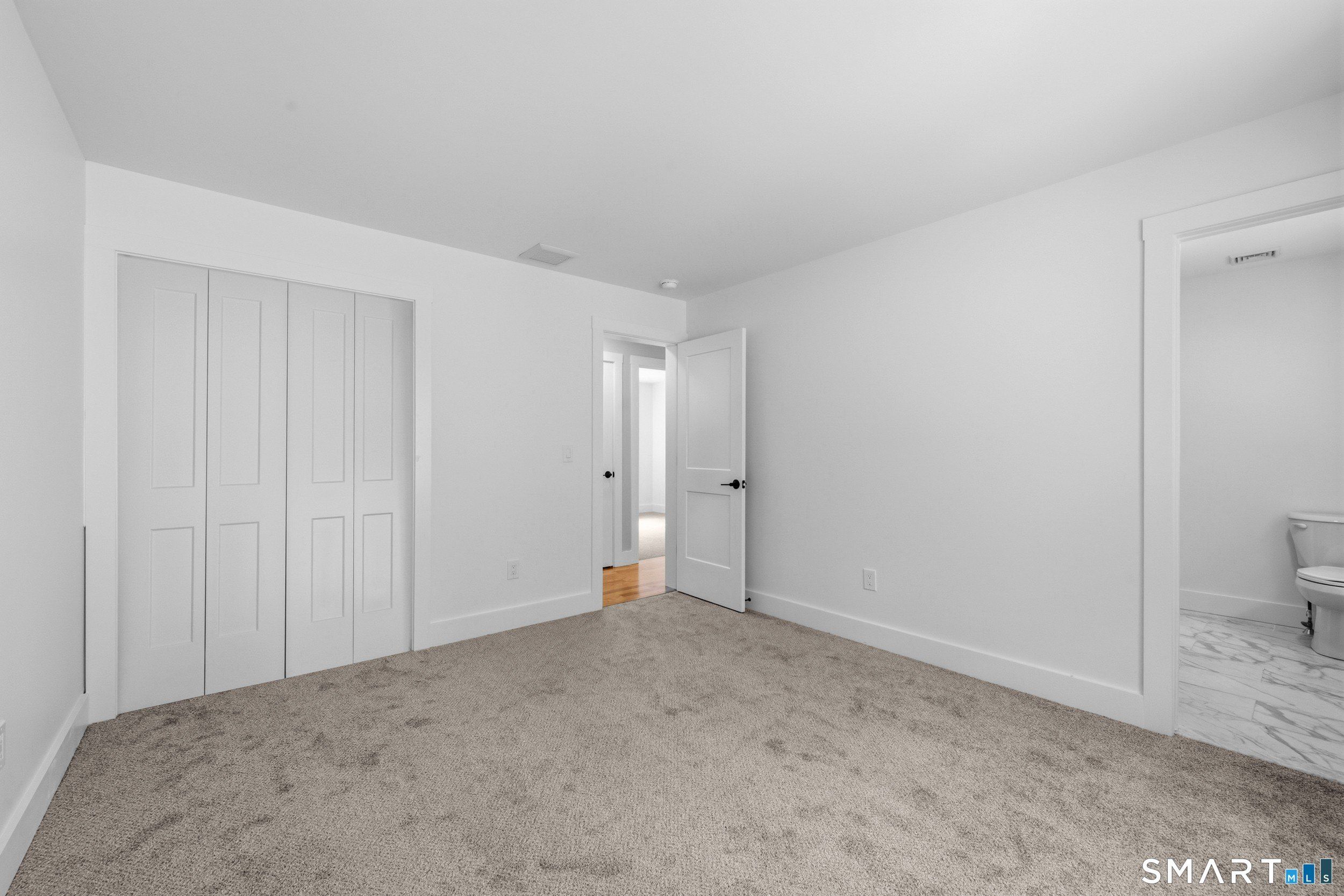 53 Sarah Drive. Uncasville, CT 06382
