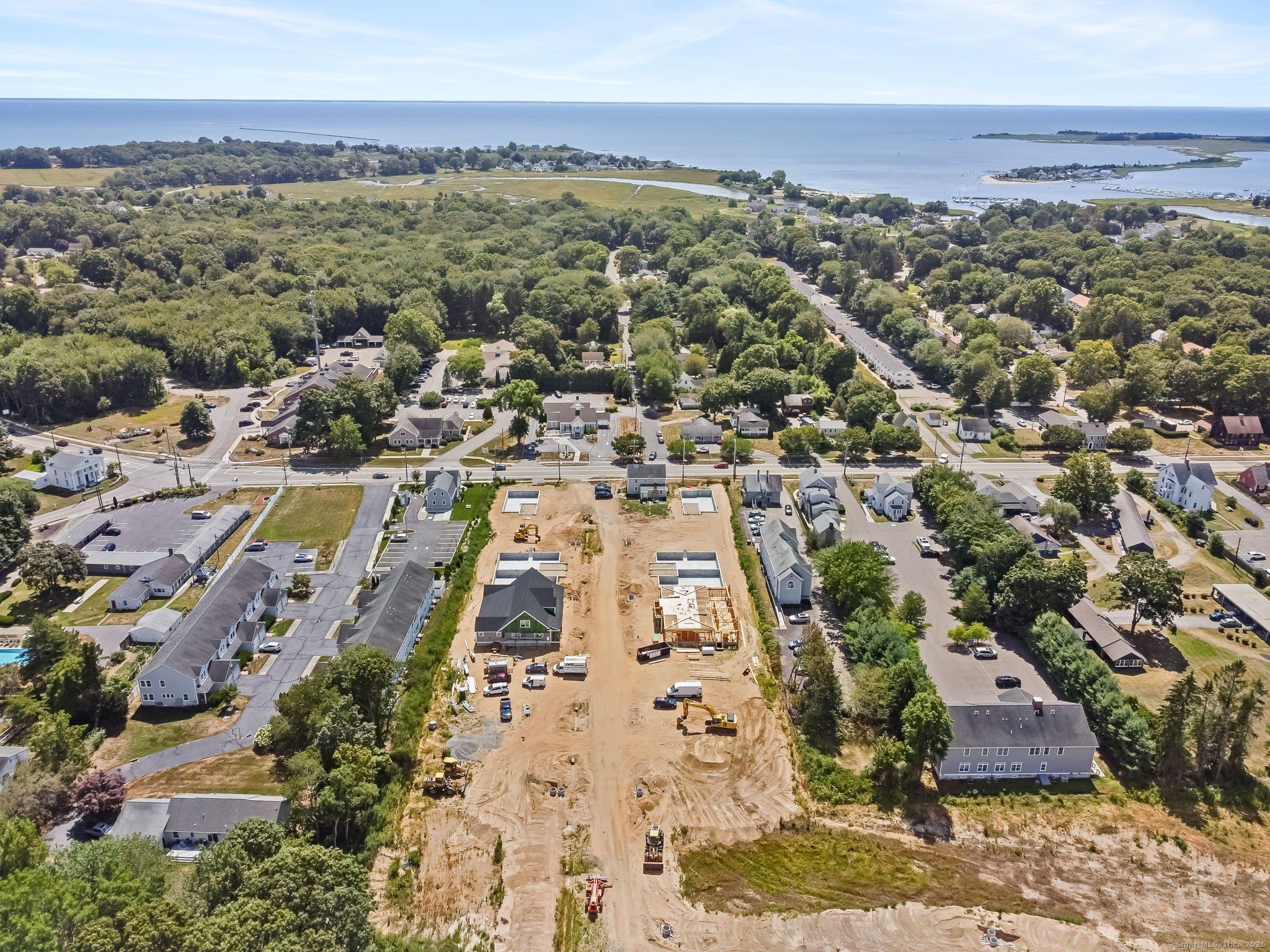 151  153 E Main Street. Clinton, CT 06413