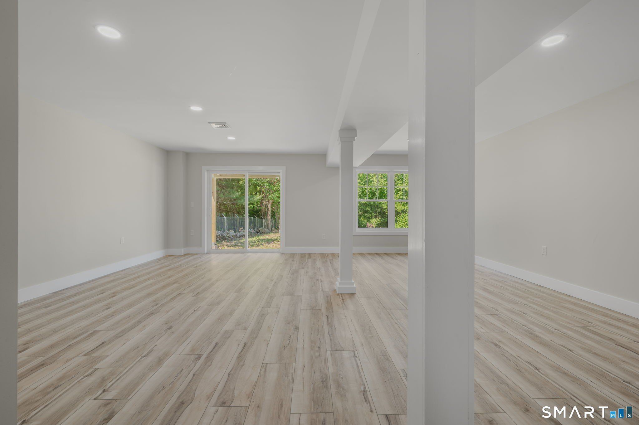 73 Cow Hill Road. Clinton, CT 06413