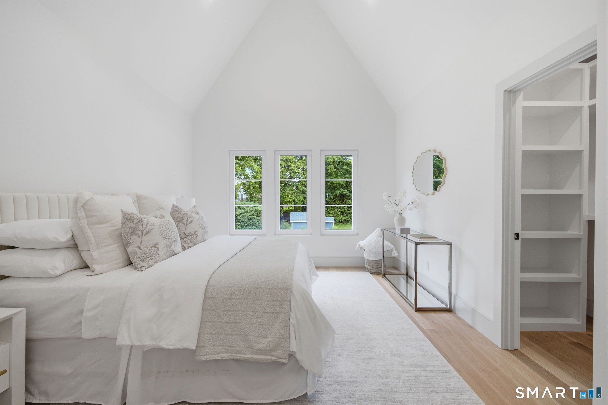 125 Coleman Road. Fairfield, CT 06825