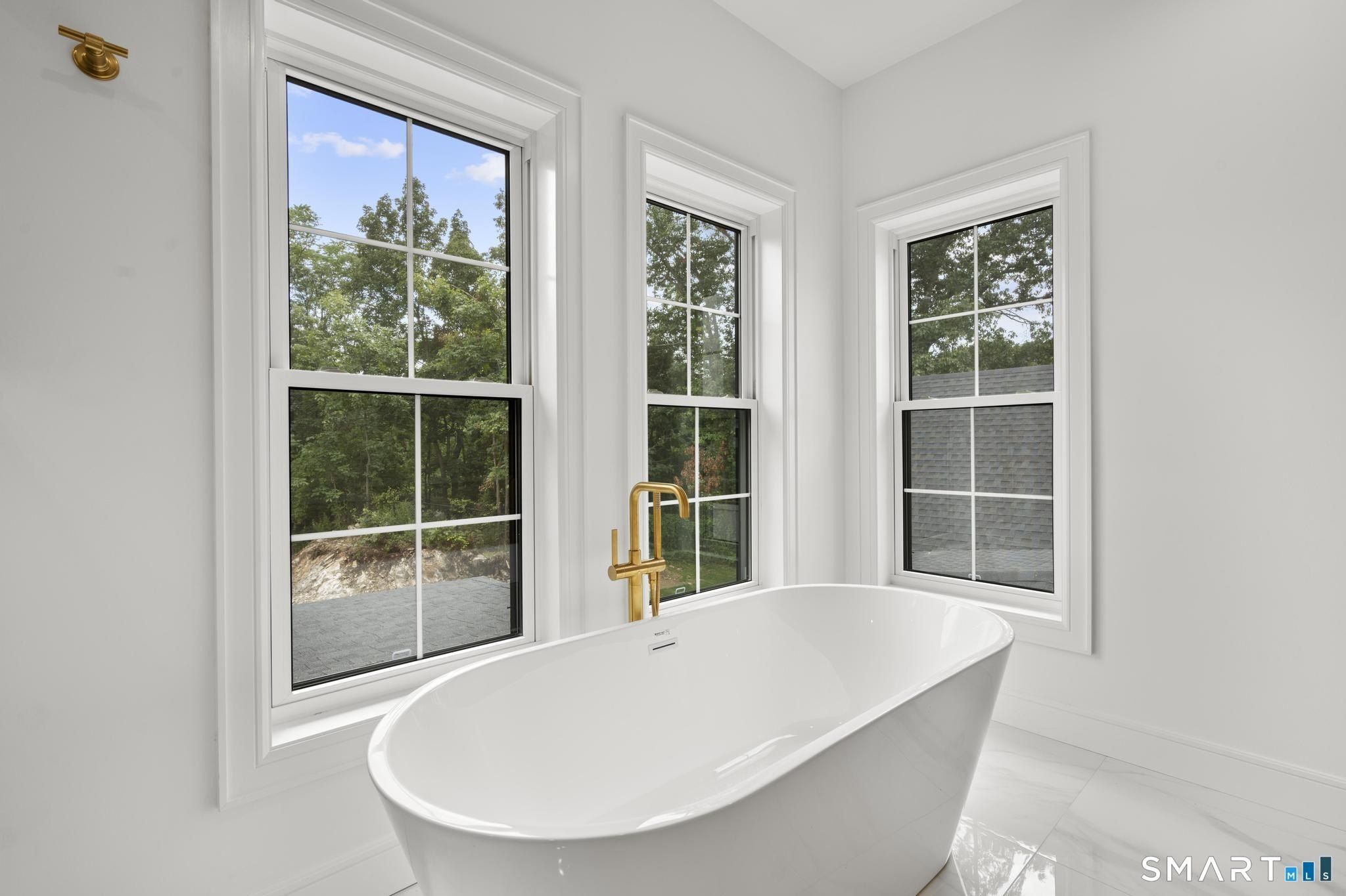 75 Fillow Street. Norwalk, CT 06850