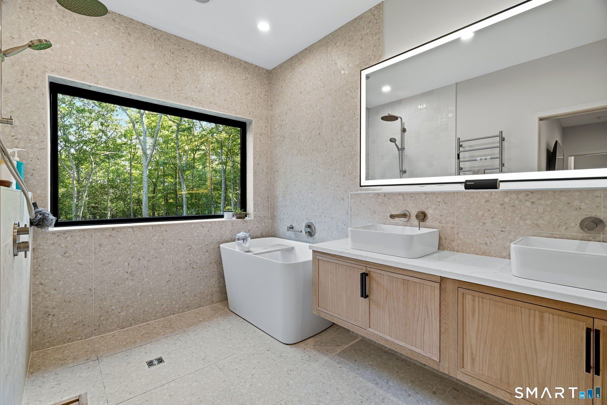 119 Scott Road. East Lyme, CT 06333
