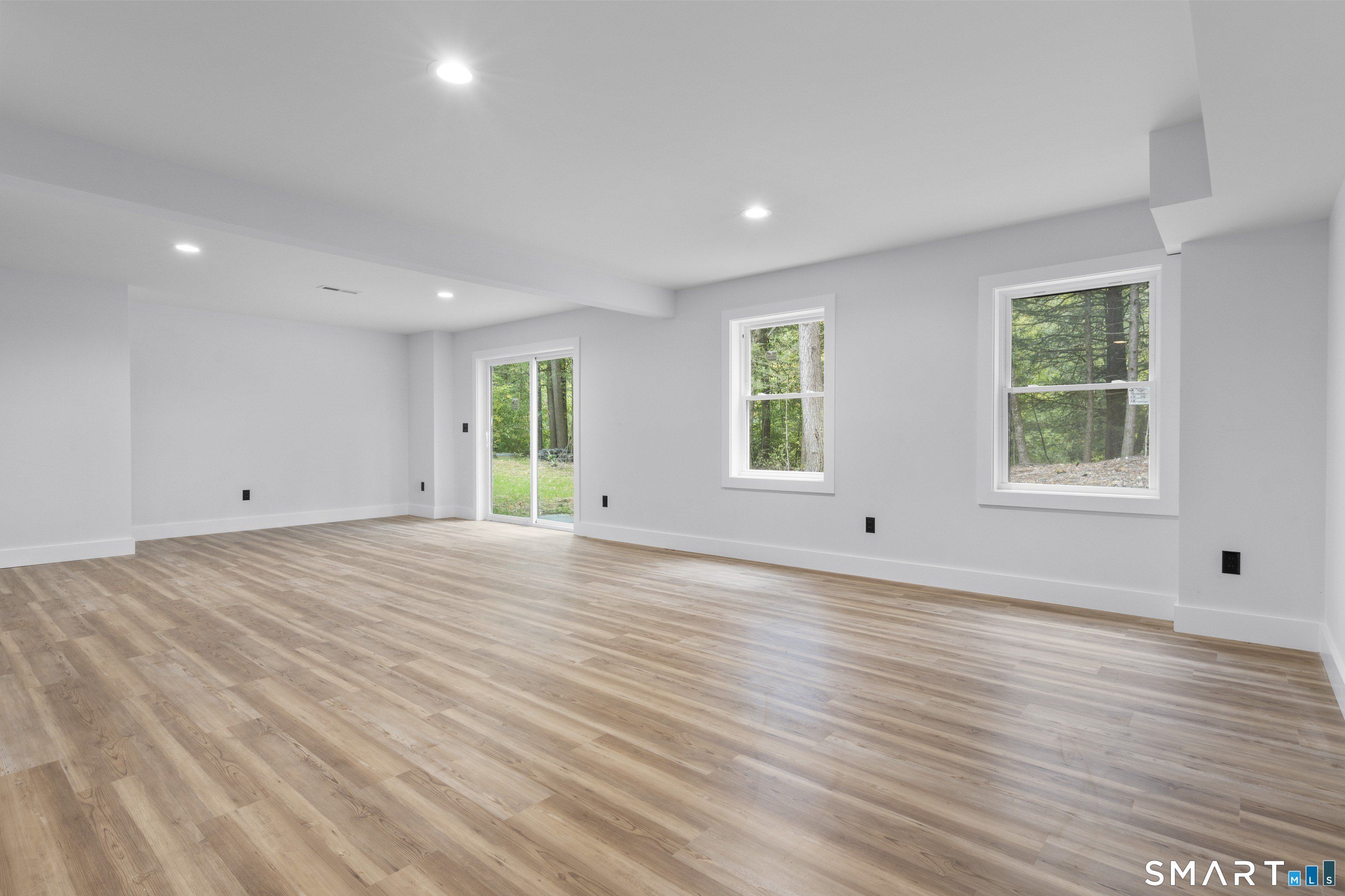68 Paxton Court. Goshen, CT 06756