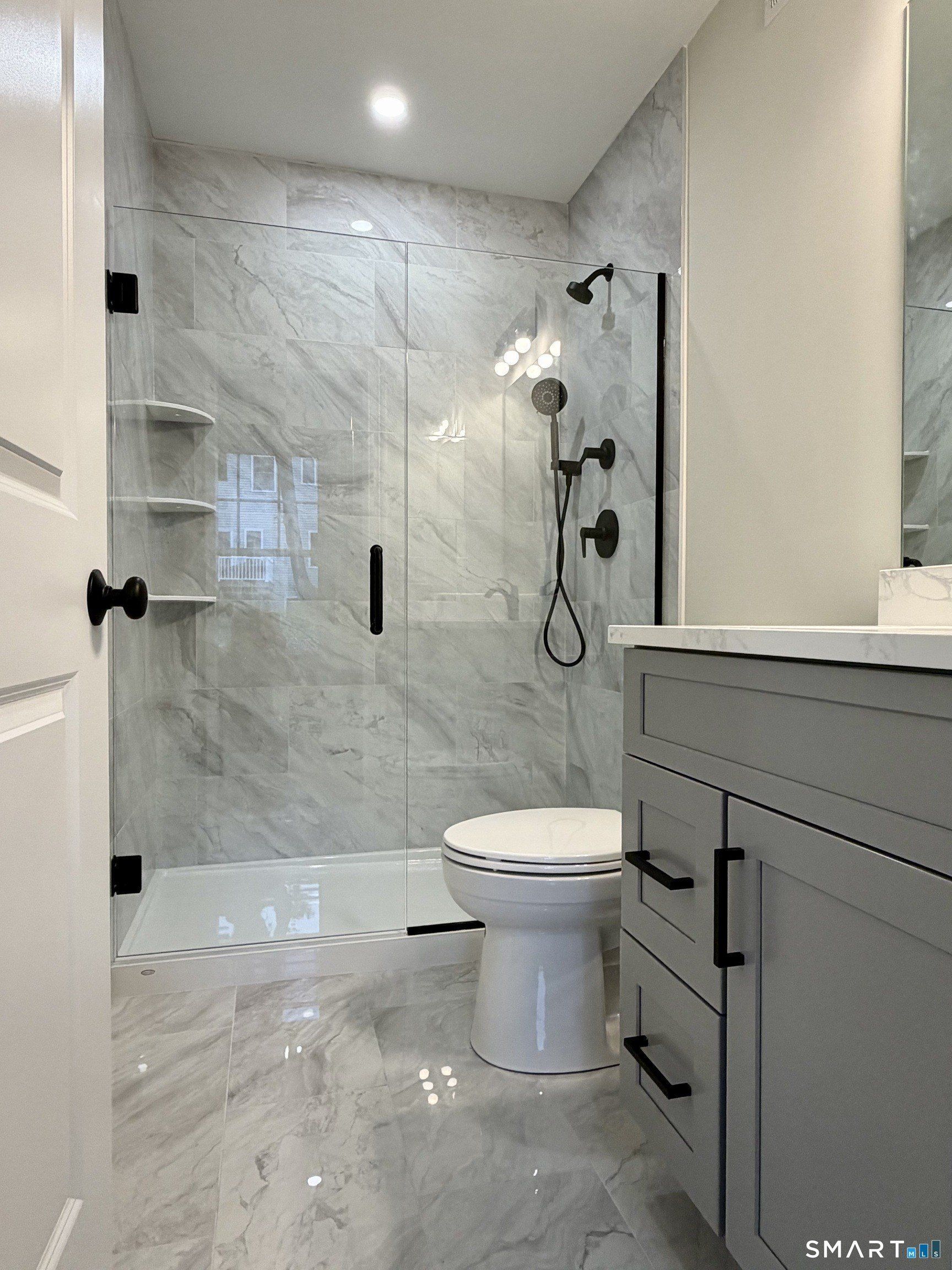 59 Micko Drive. Seymour, CT 06483