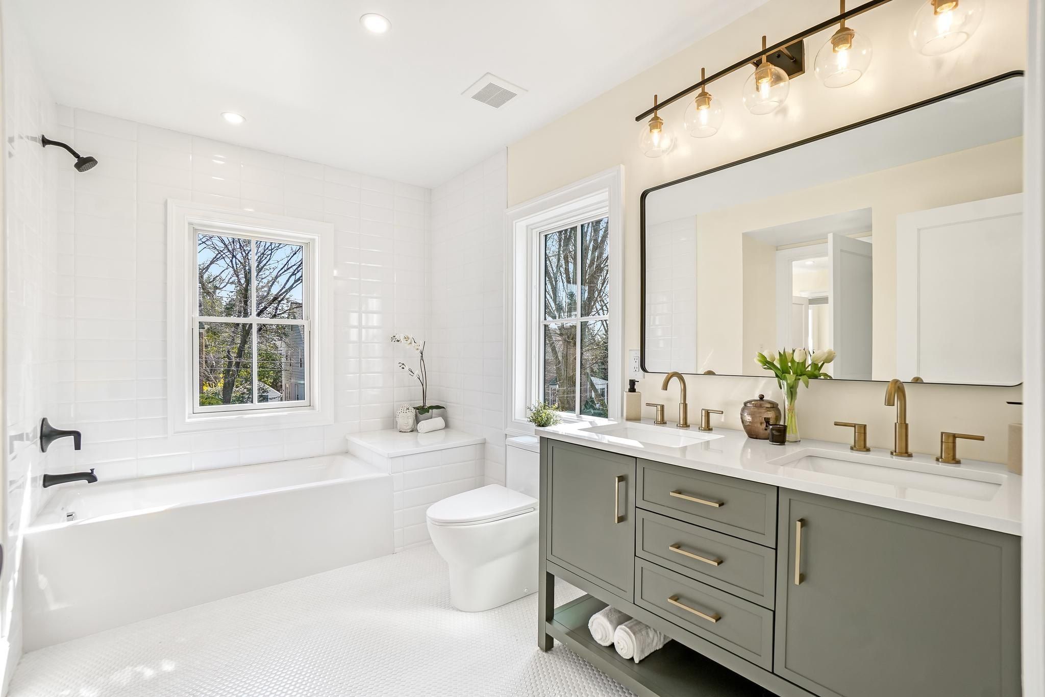 4317 Windom Place Nw. Washington, DC 20016