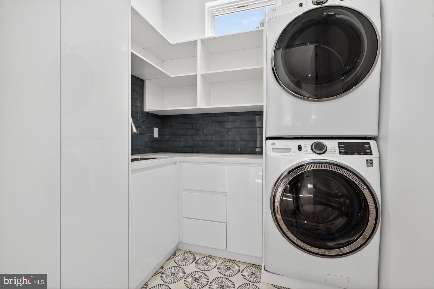 4509 Foxhall Crescent Nw. Washington, DC 20007