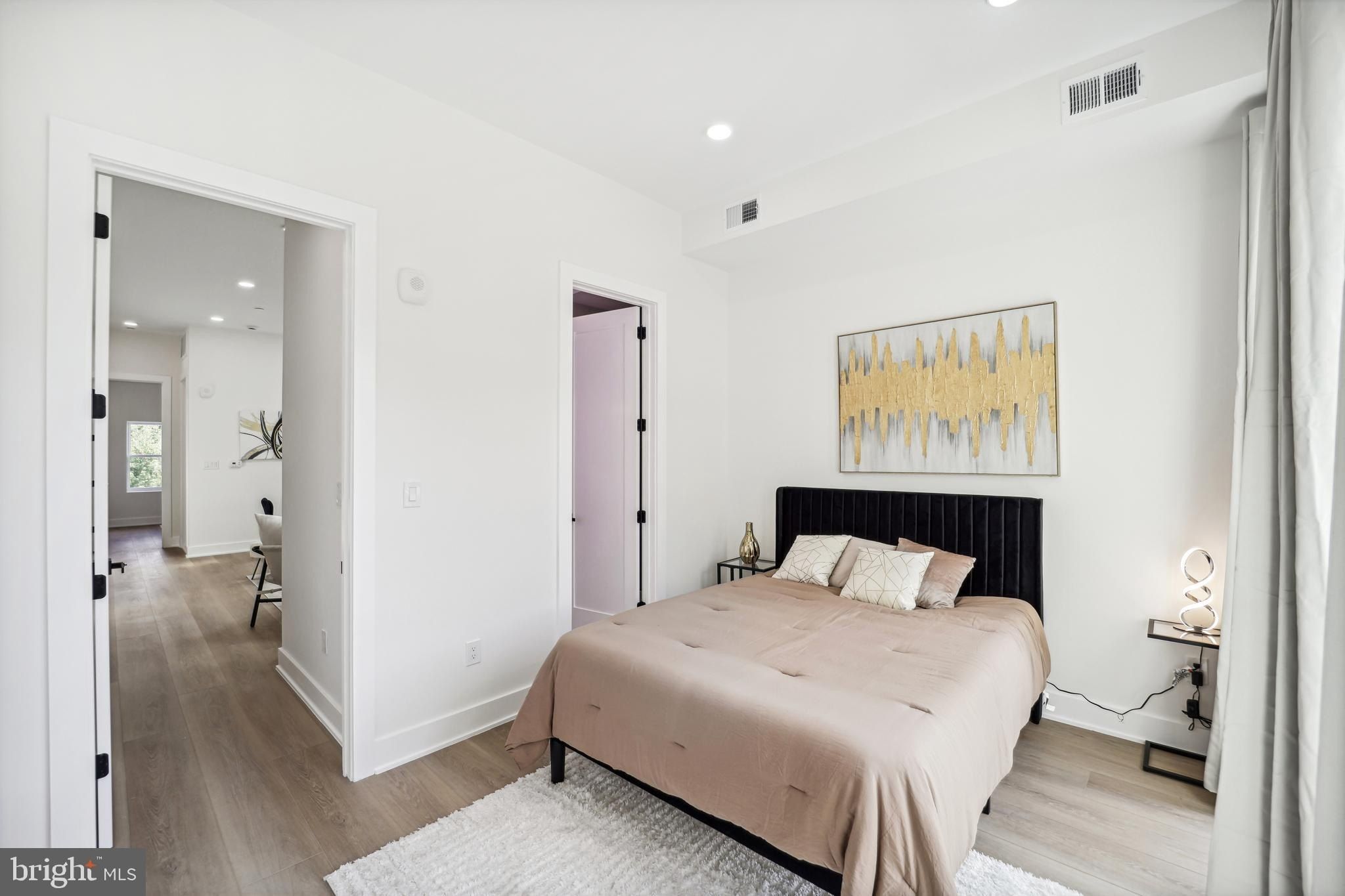 705 Quincy Street Ne. Washington, DC 20017